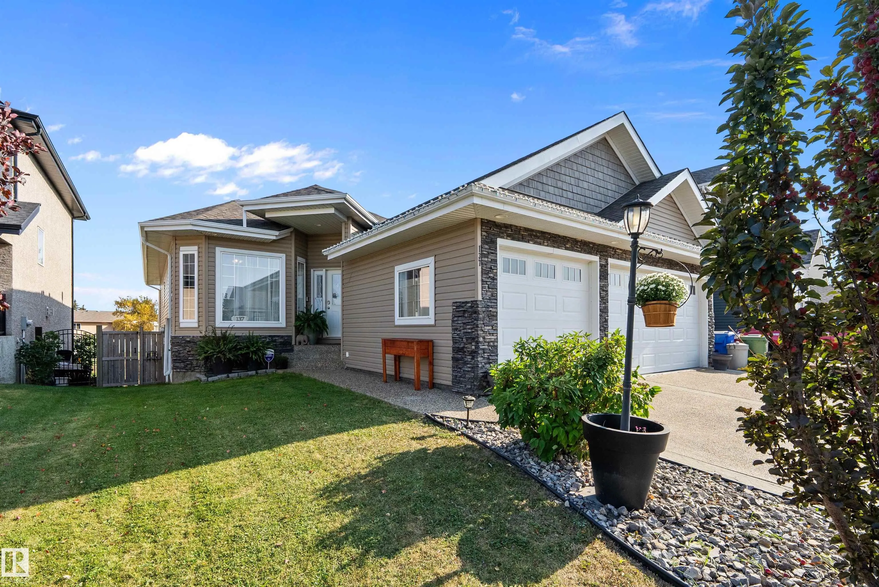 137 CYPRESS Drive