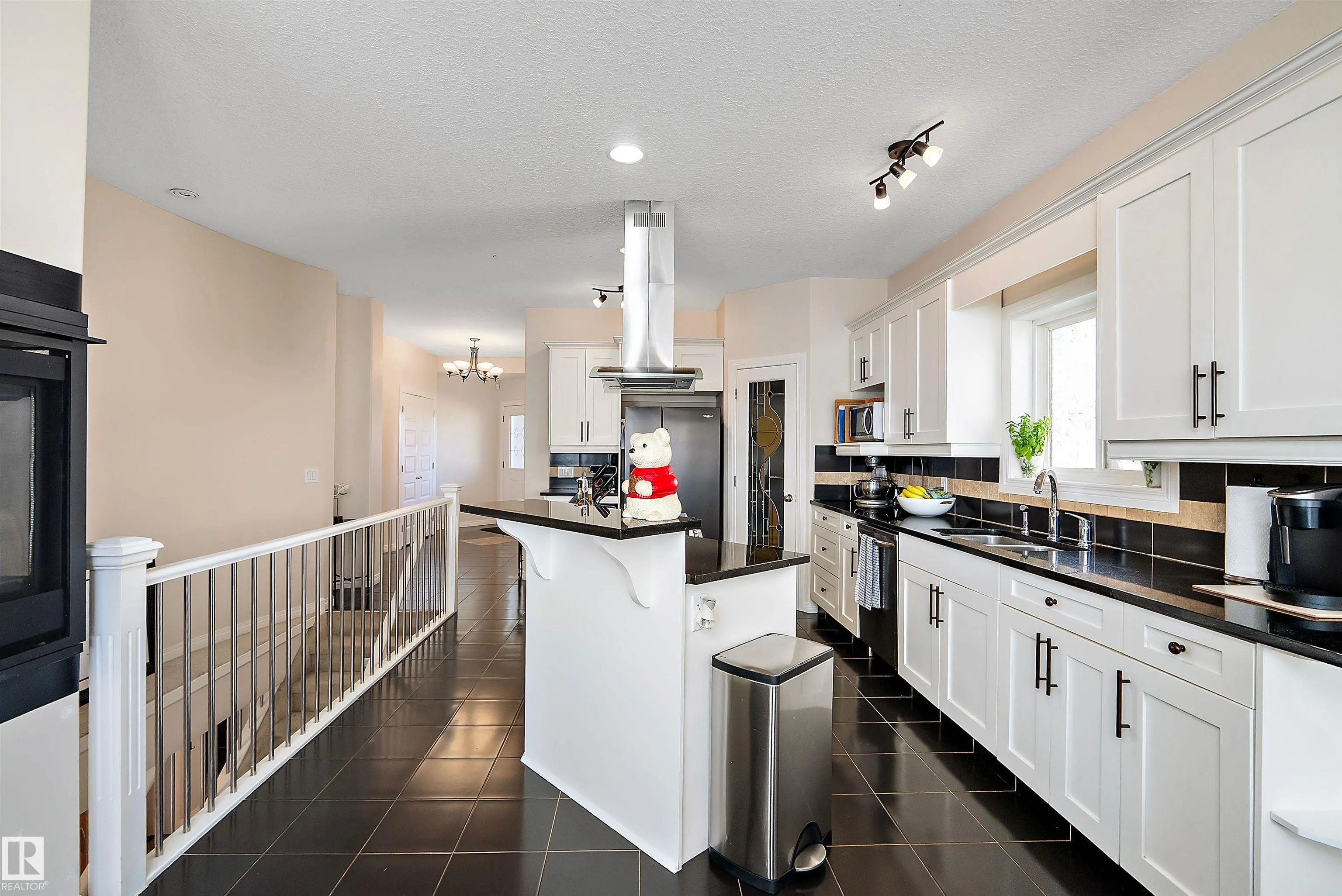 137 CYPRESS Drive