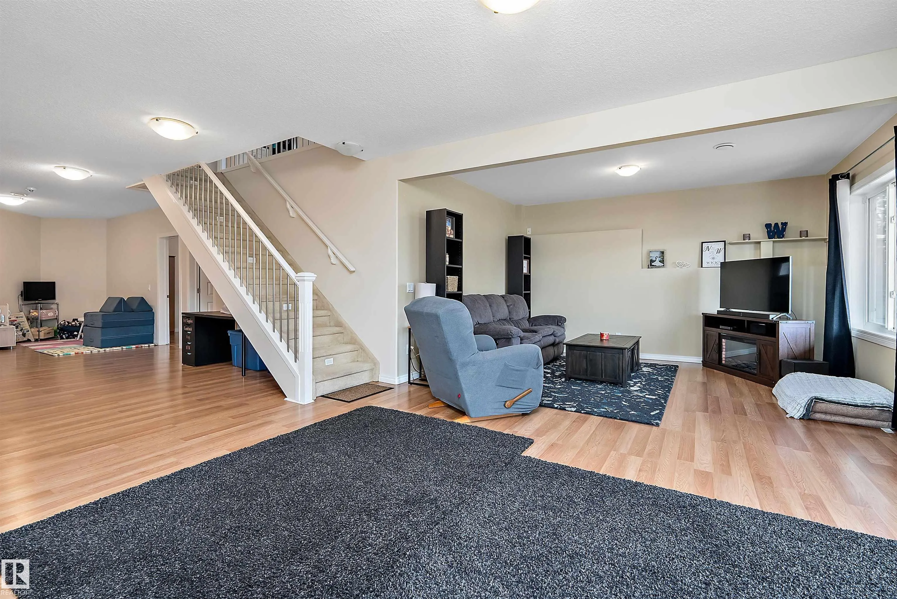 137 CYPRESS Drive