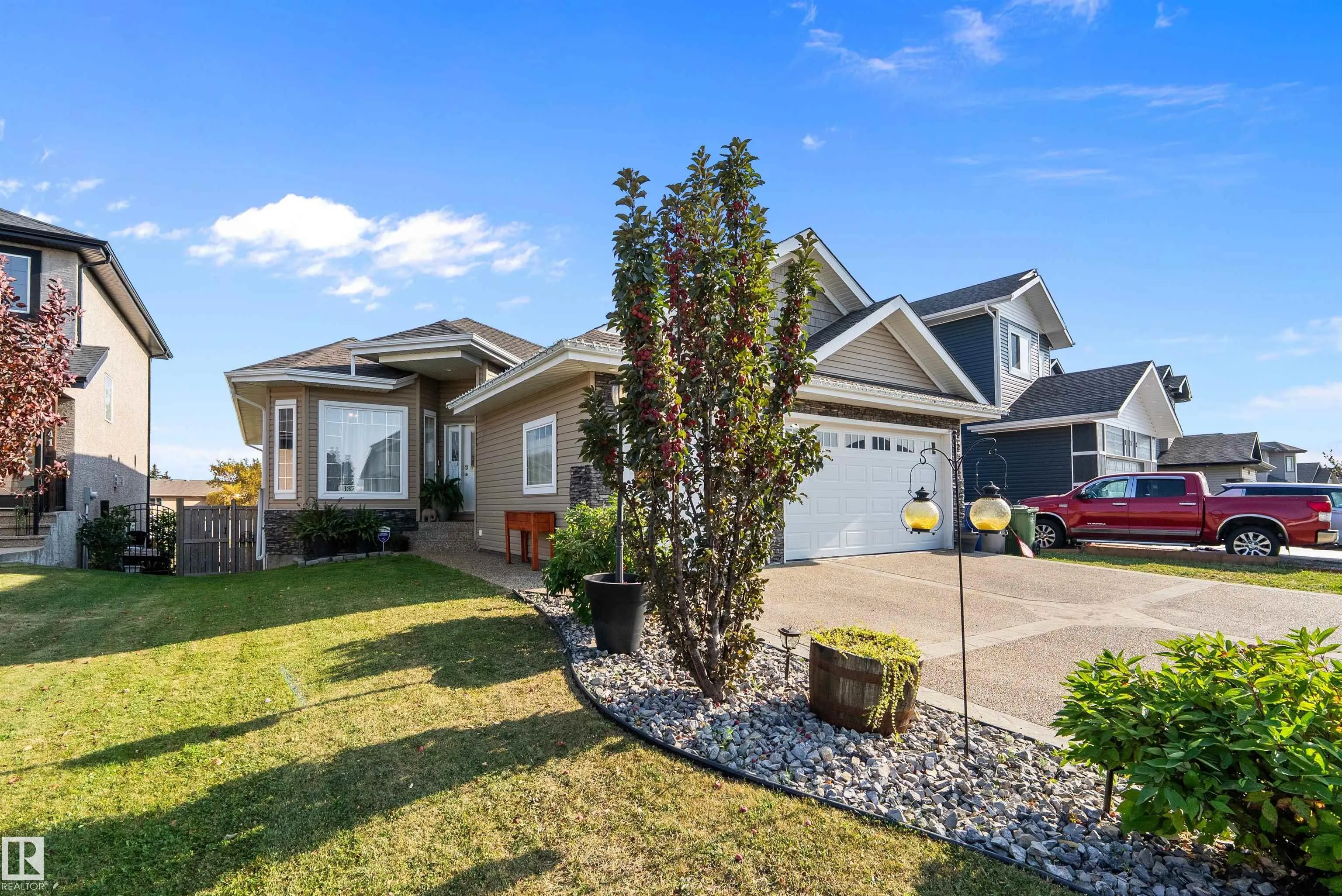 137 CYPRESS Drive