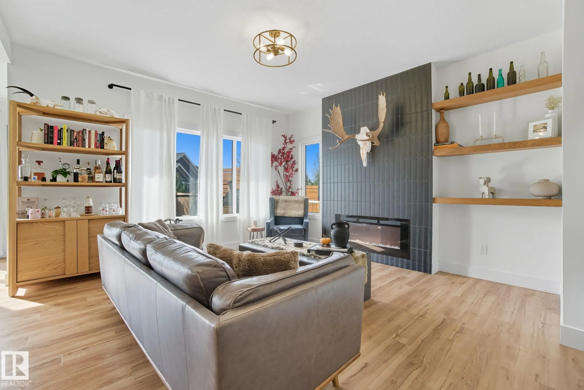 141 Dansereau Way