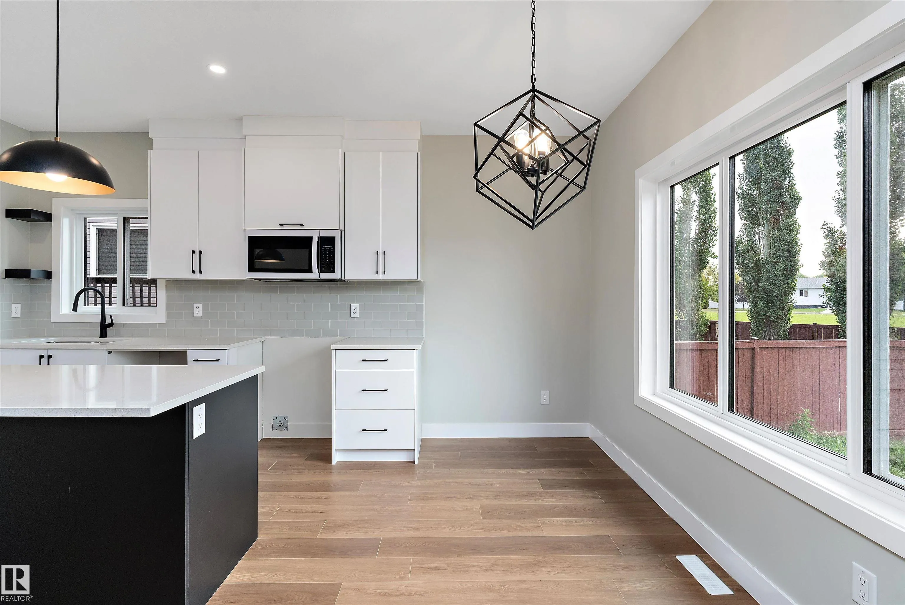 1 Evergreen Crescent