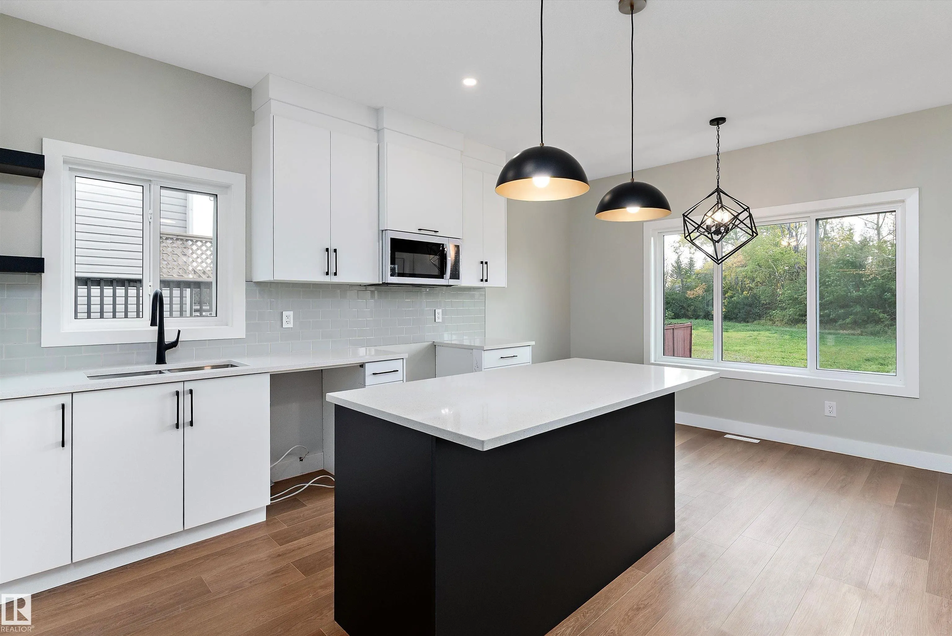 1 Evergreen Crescent