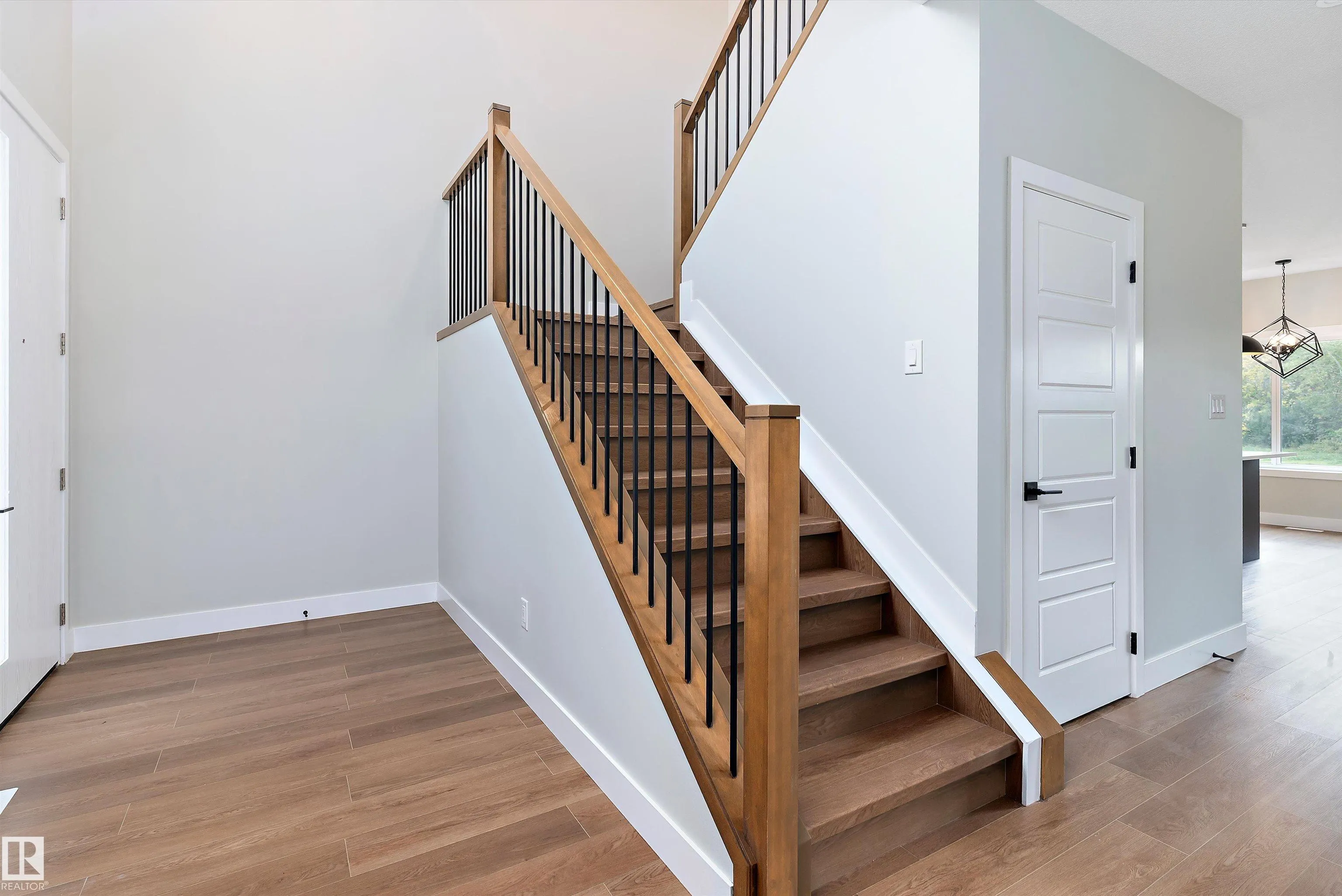 1 Evergreen Crescent