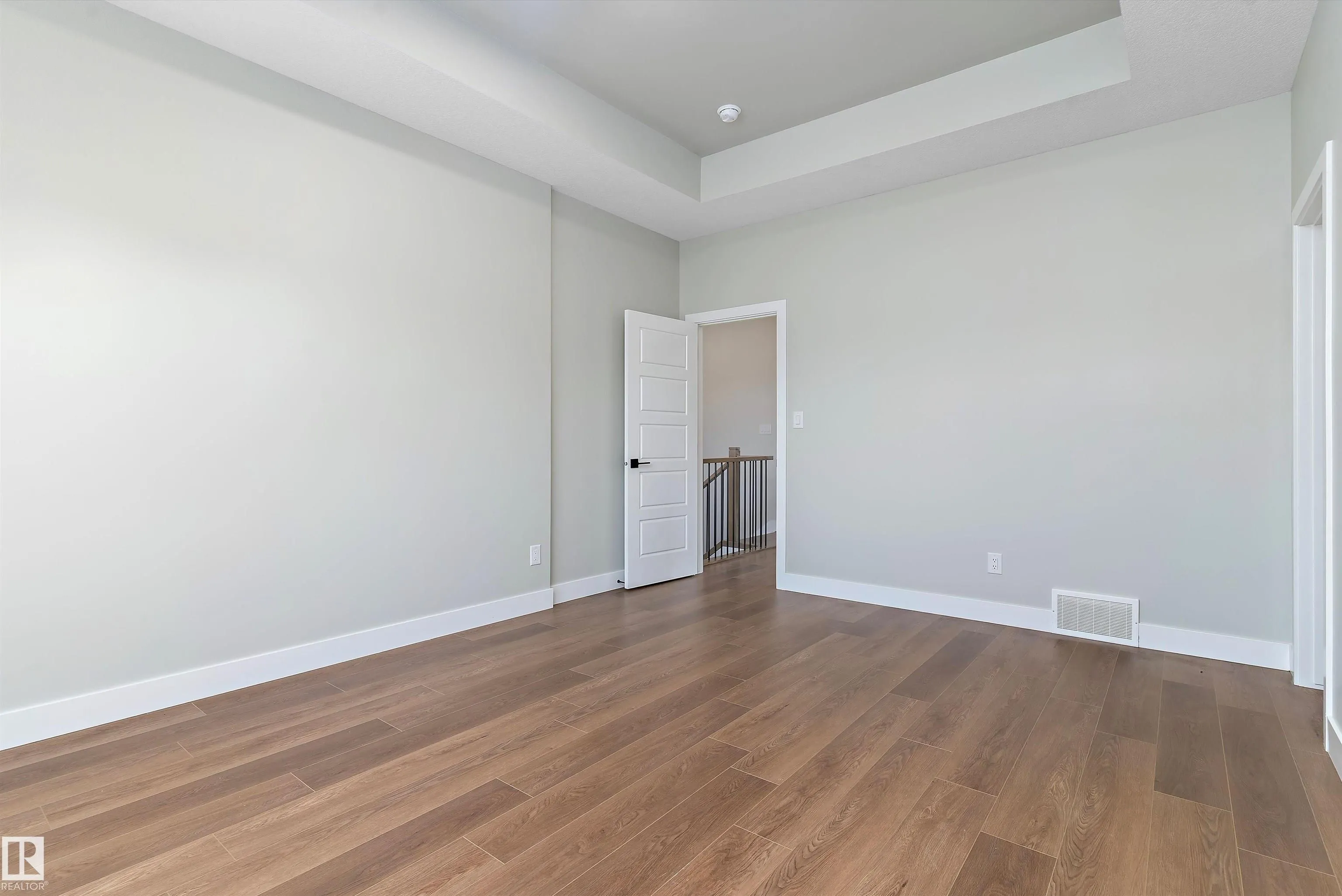 1 Evergreen Crescent