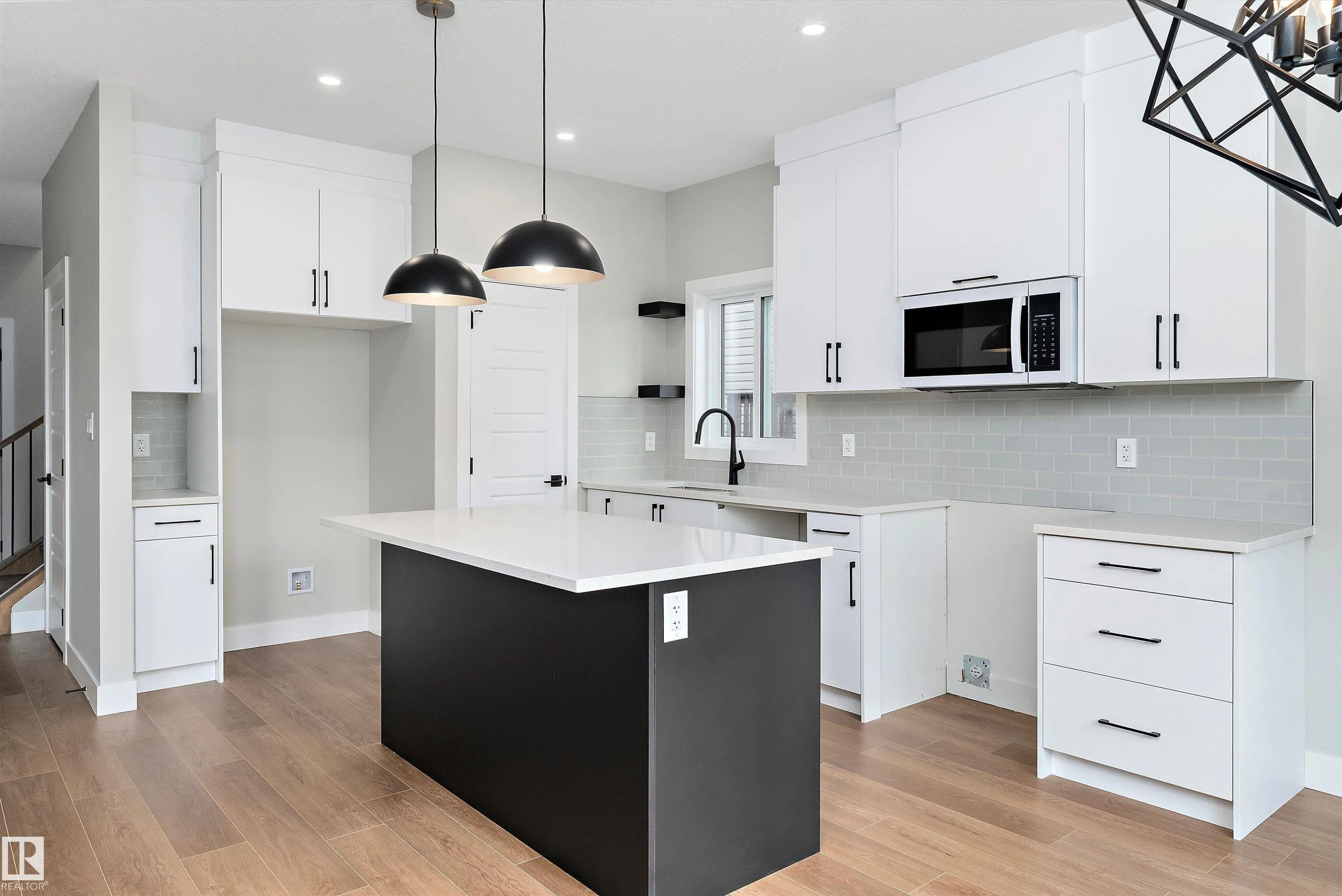 1 Evergreen Crescent