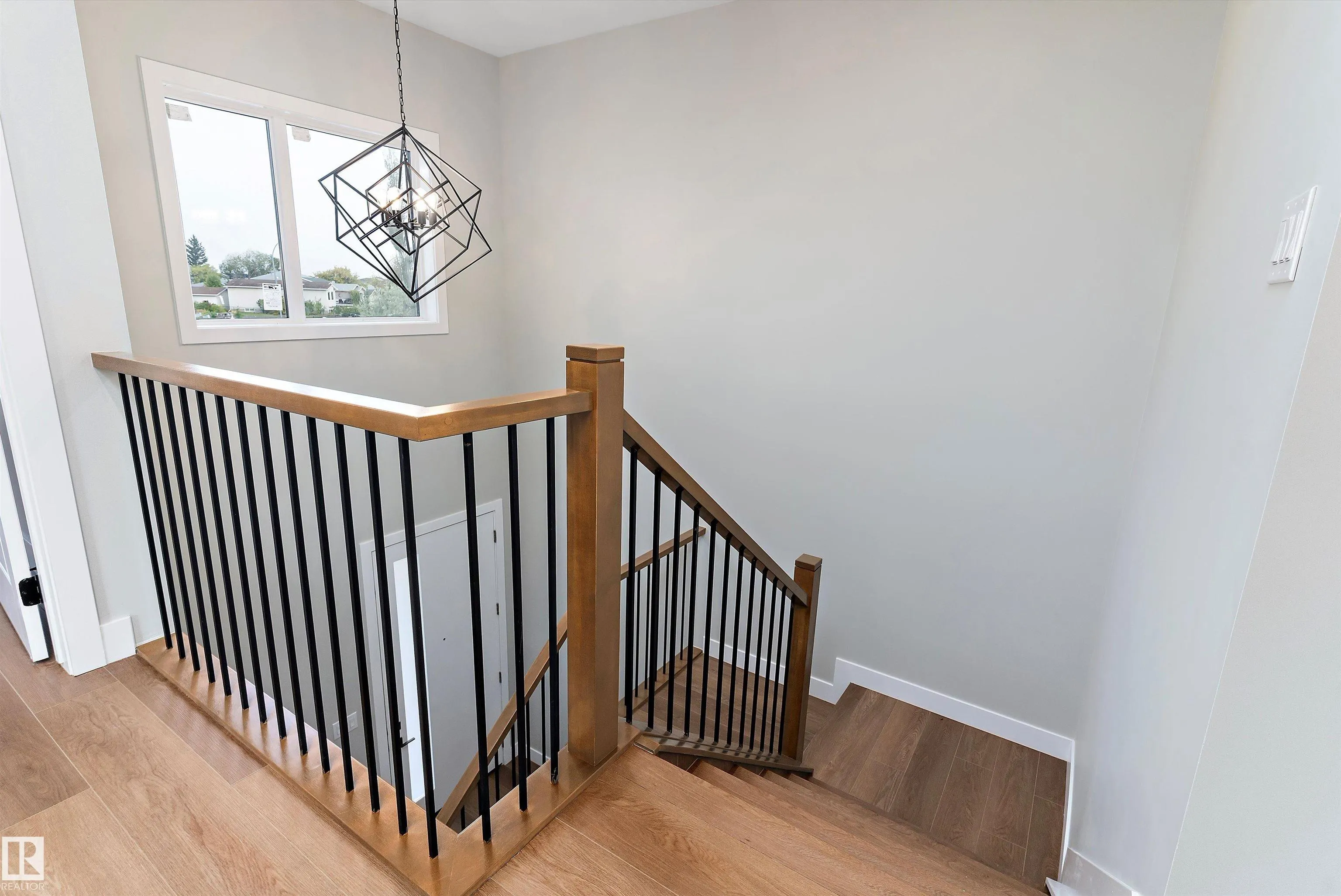 1 Evergreen Crescent