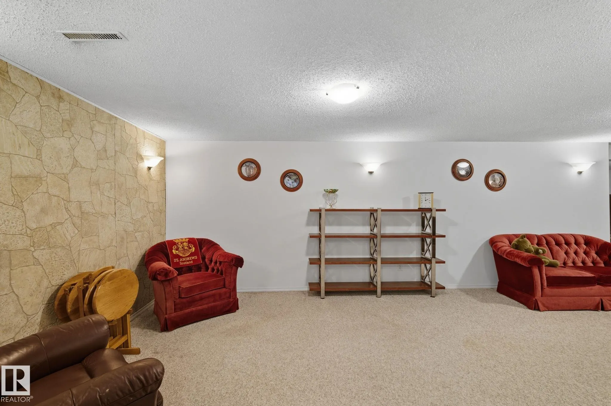 552 Sage Crescent