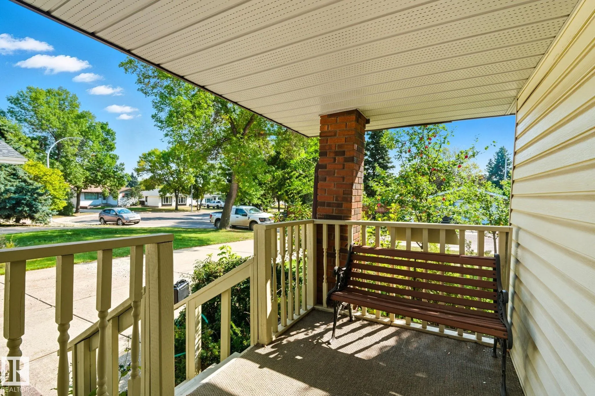 552 Sage Crescent