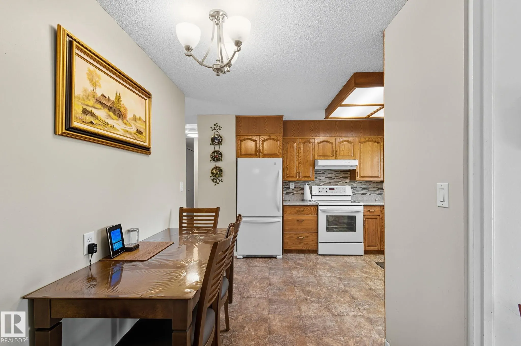 552 Sage Crescent