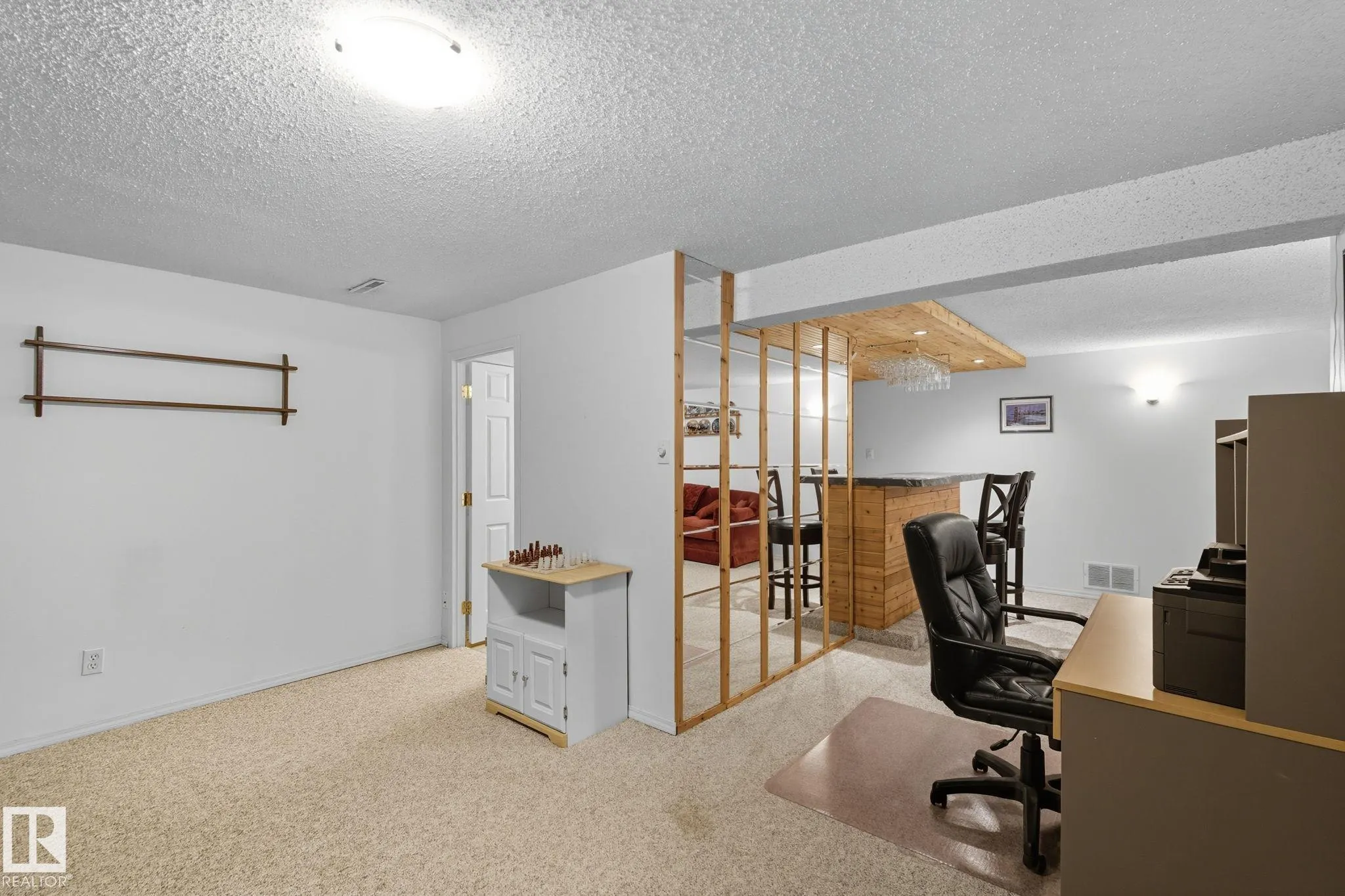 552 Sage Crescent