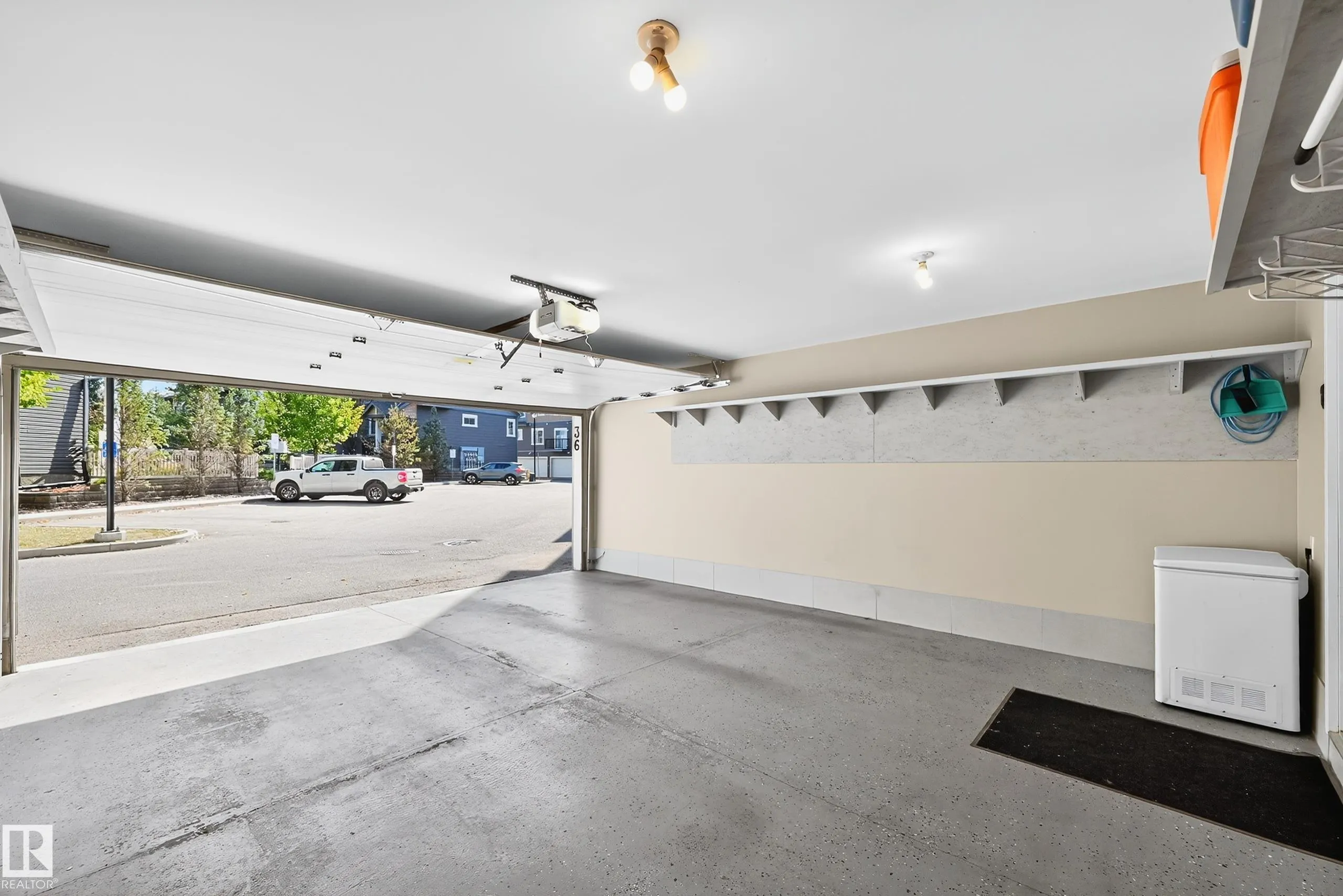 1030 CHAPPELLE Boulevard