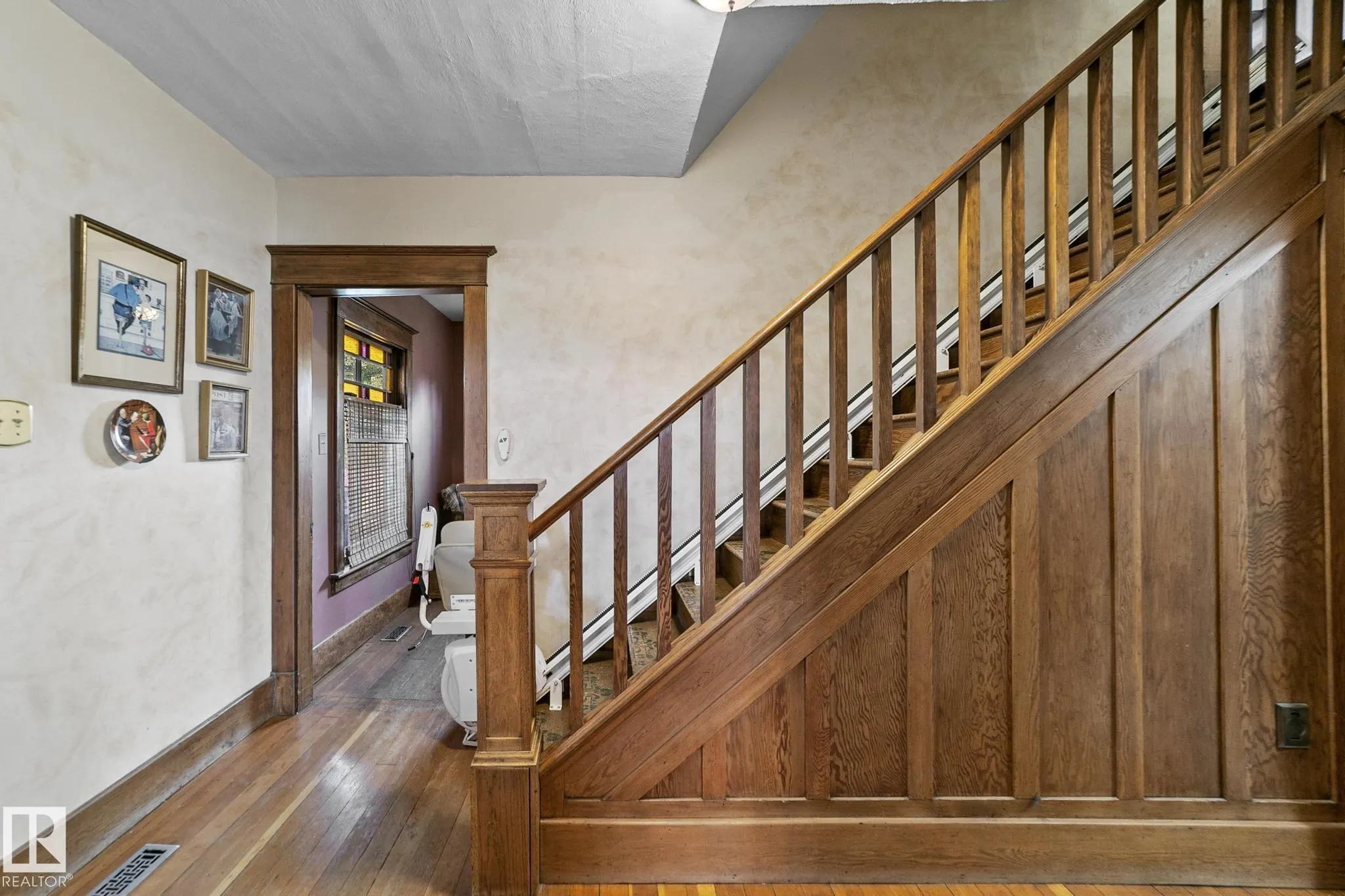 4803 50 (Mcleod Street) Street