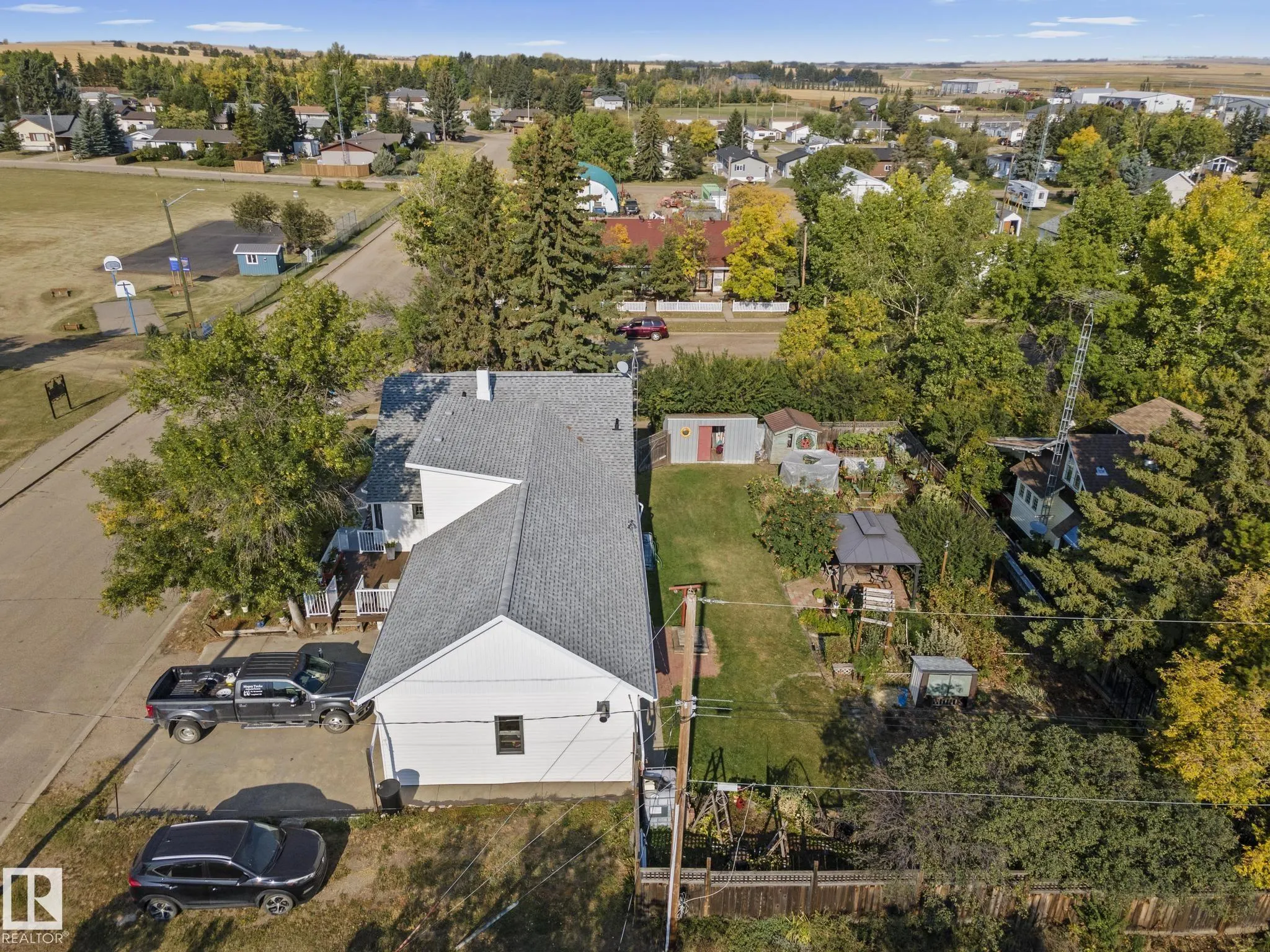 4803 50 (Mcleod Street) Street
