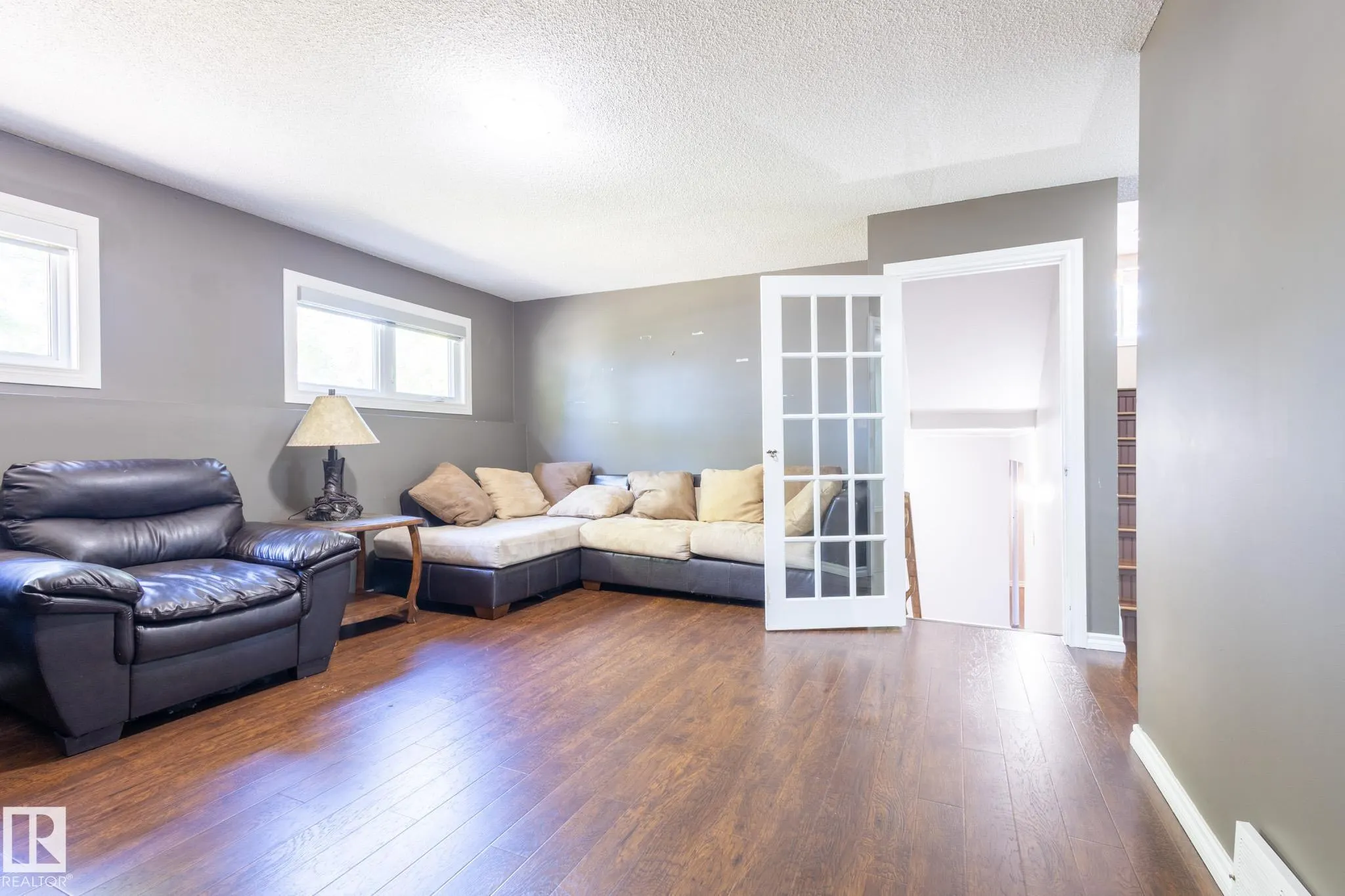 16 LAROSE Drive