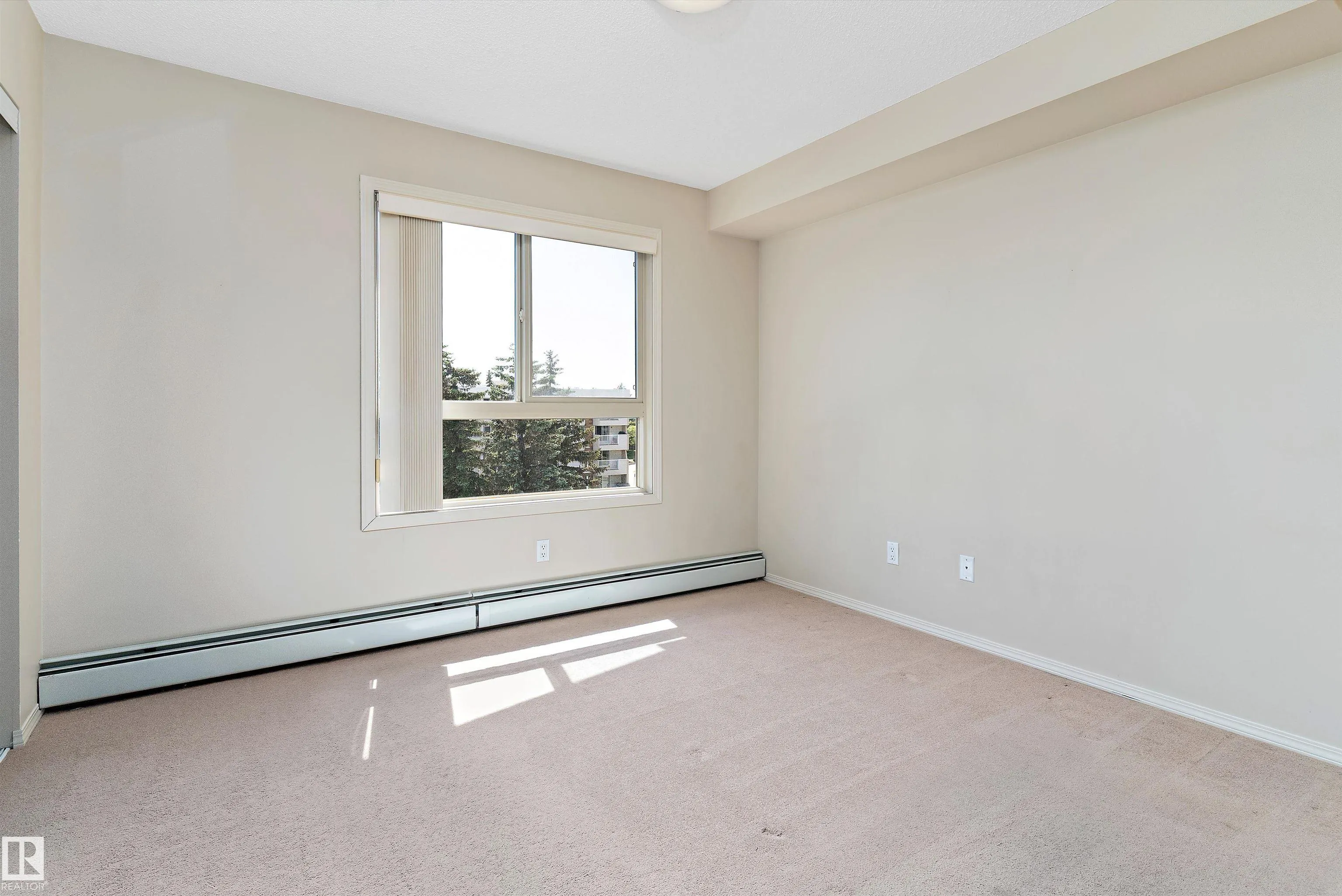 17011 67 Avenue