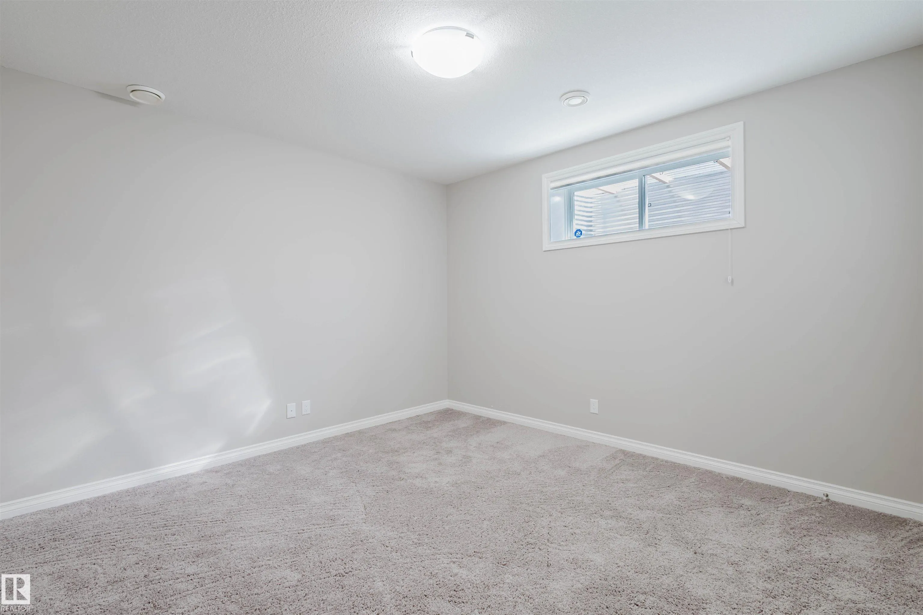 2625 WATCHER Way