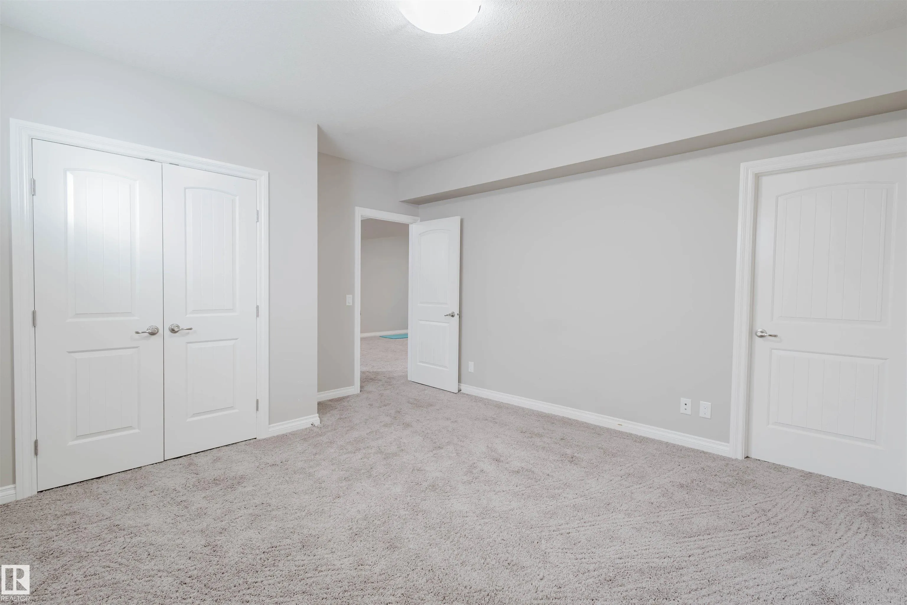 2625 WATCHER Way