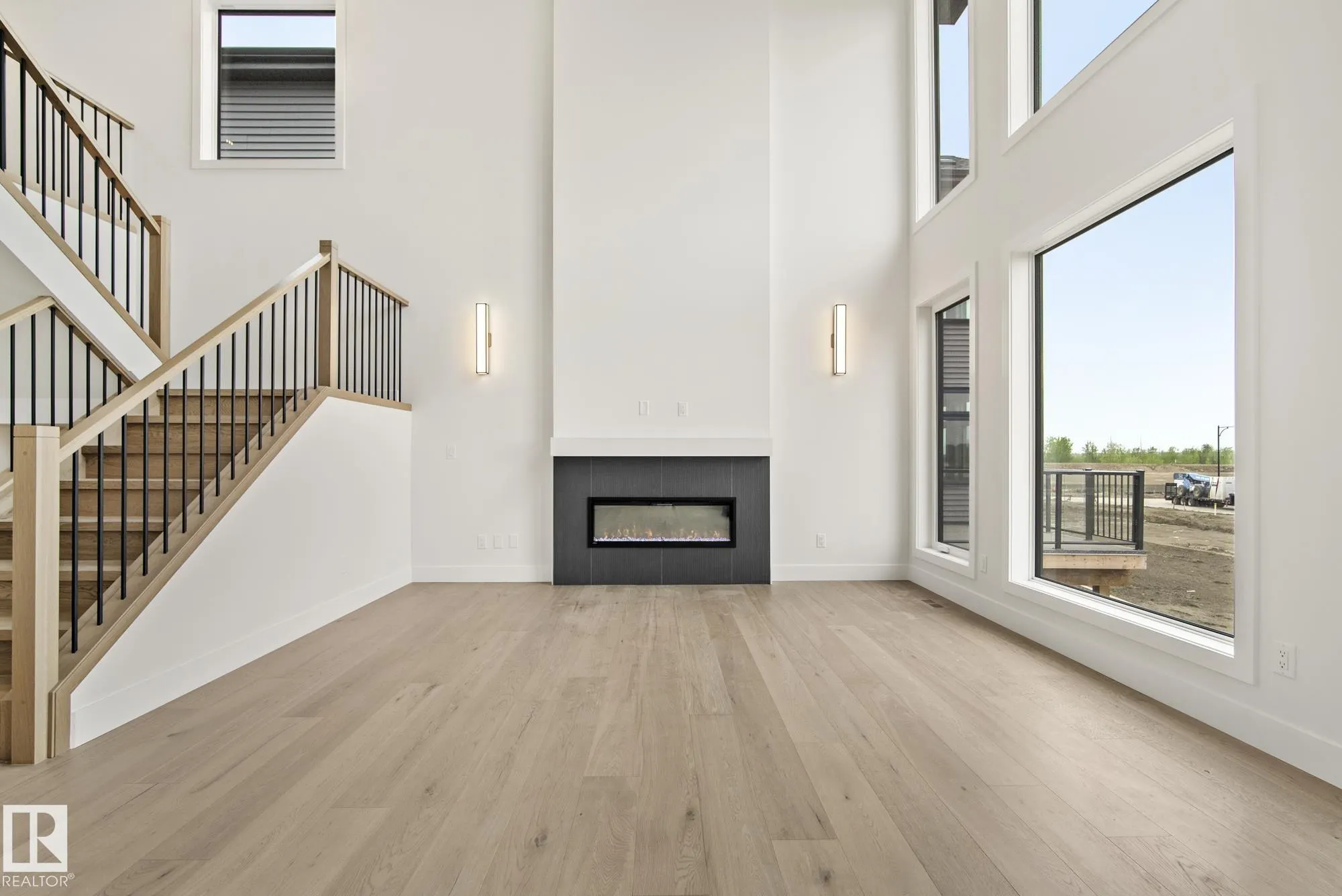7095 KIVIAQ Crescent