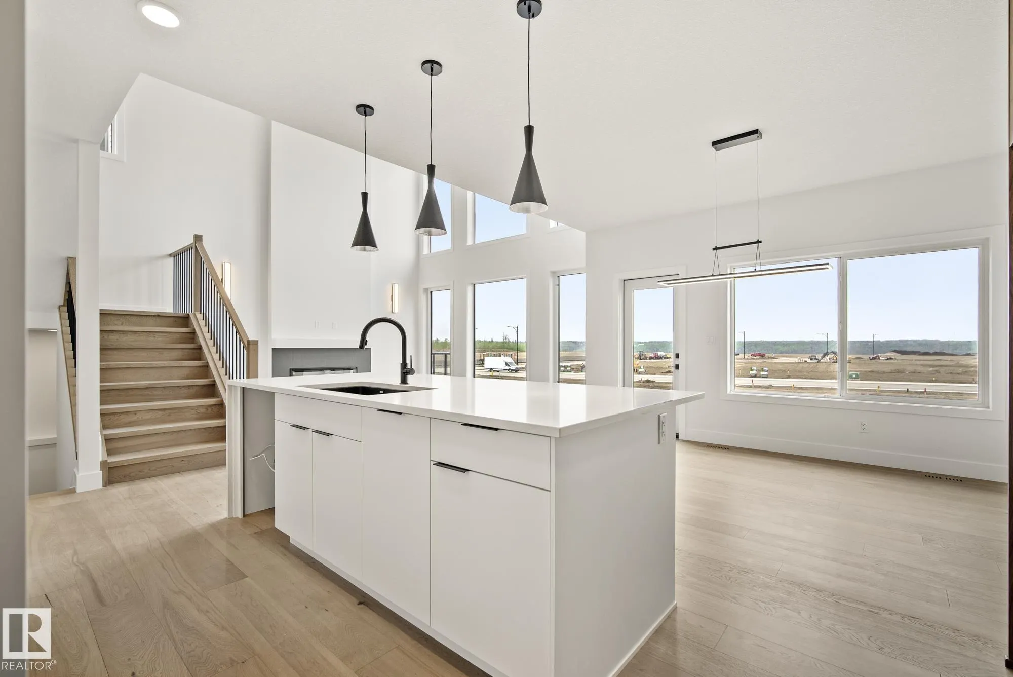 7095 KIVIAQ Crescent