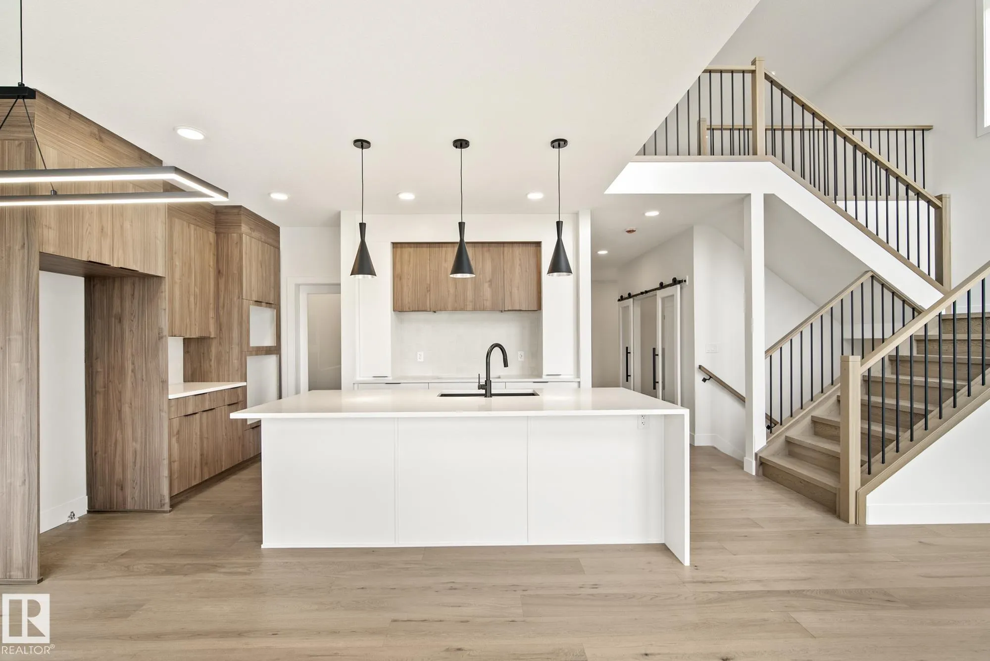 7095 KIVIAQ Crescent