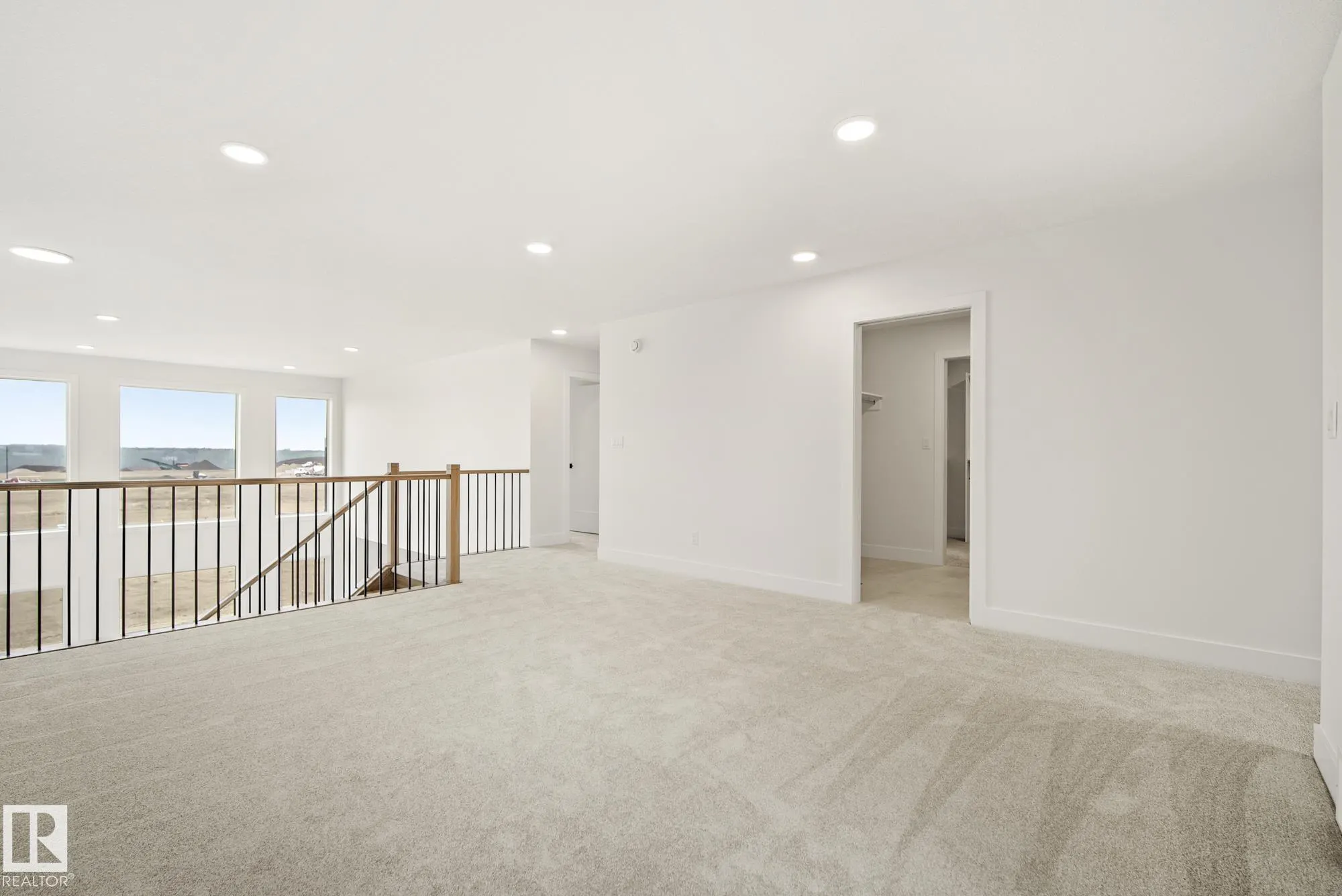 7095 KIVIAQ Crescent