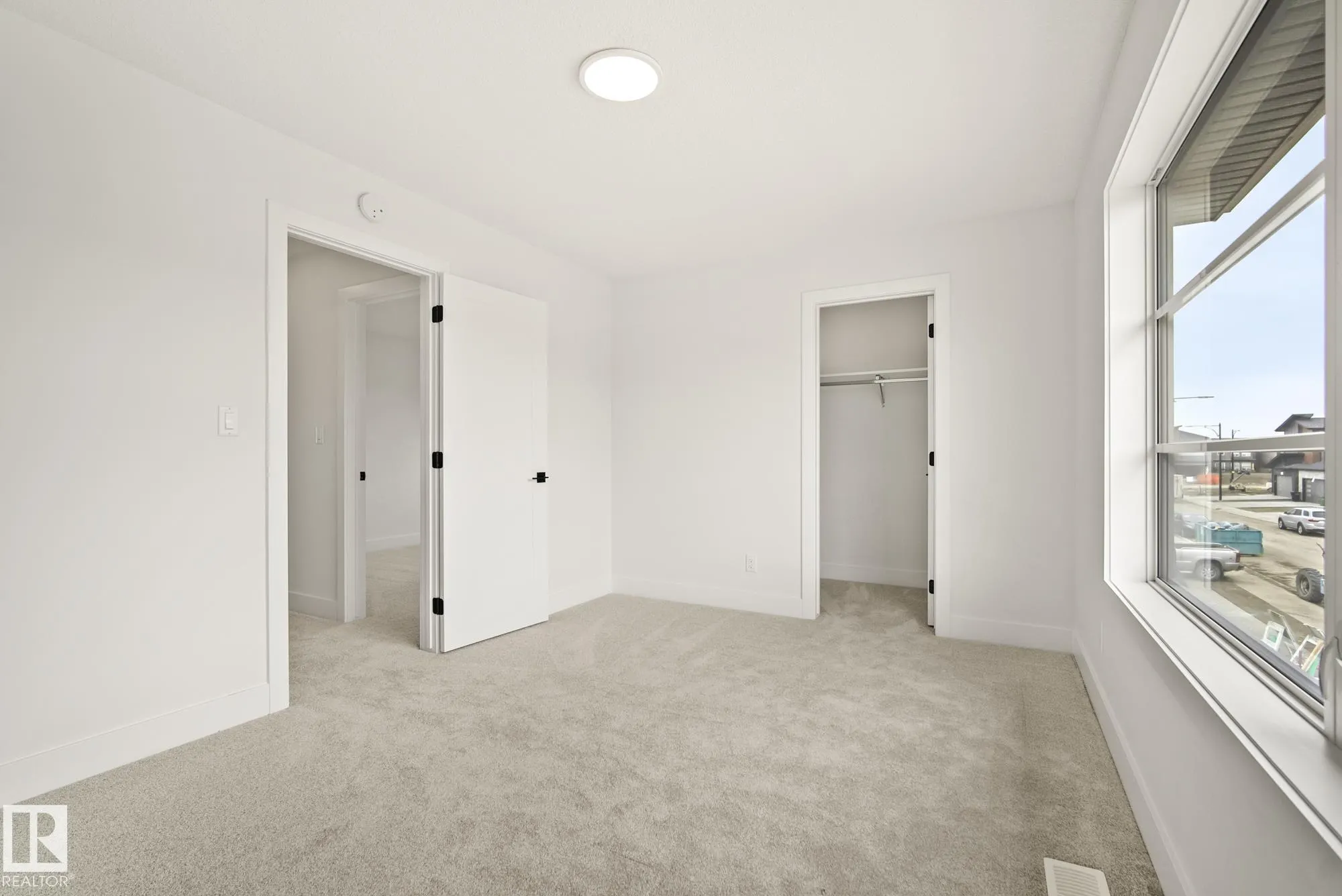 7095 KIVIAQ Crescent