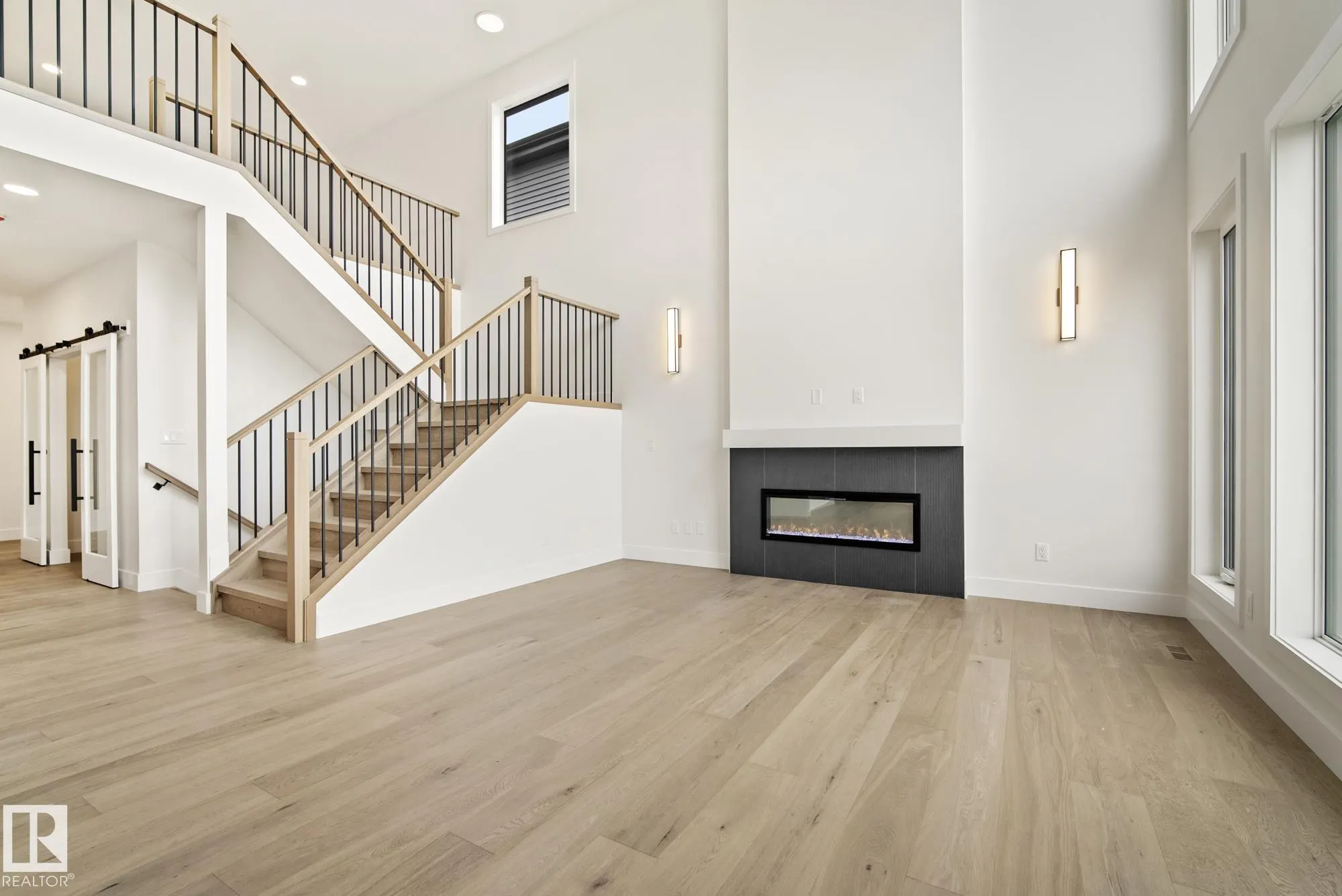 7095 KIVIAQ Crescent