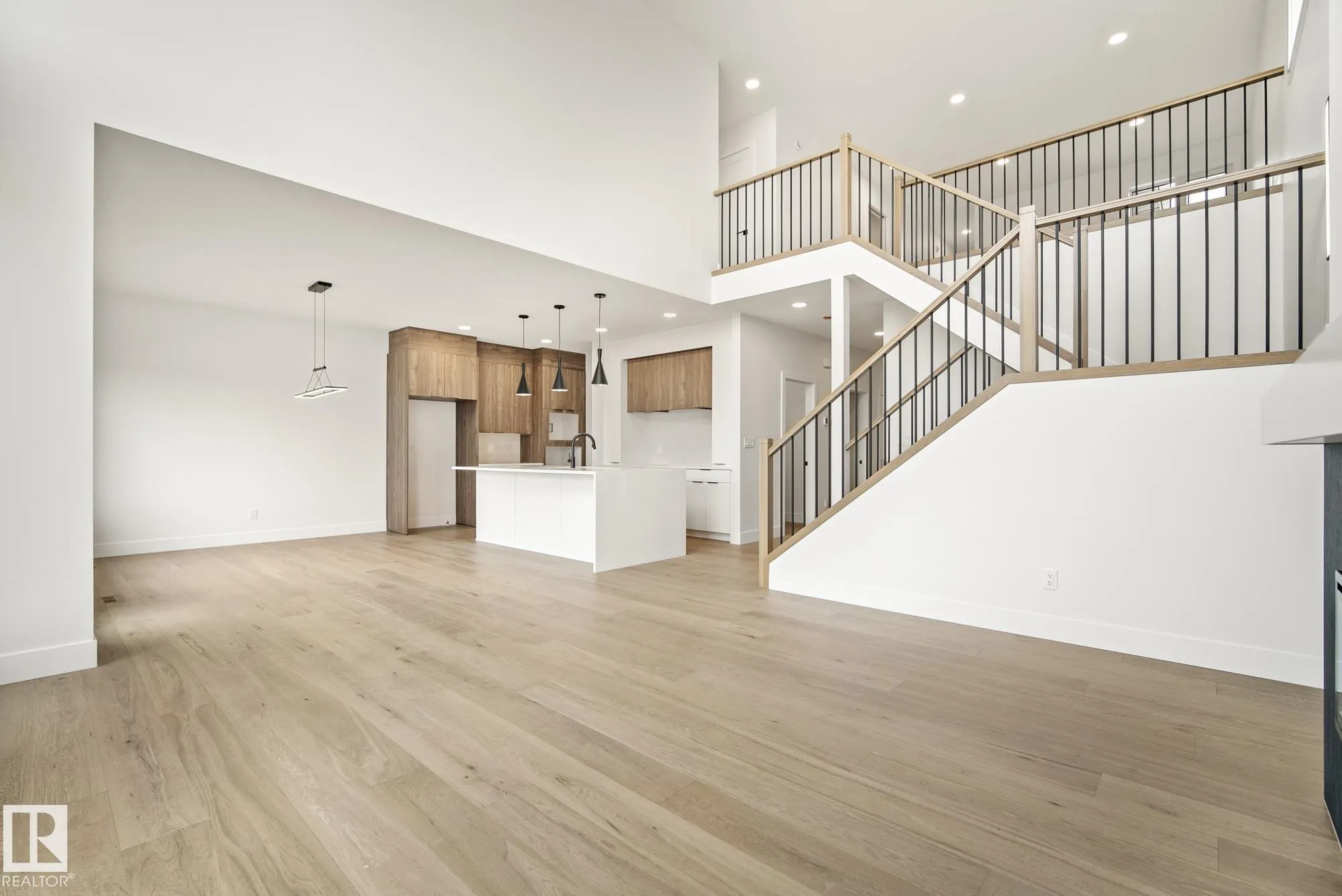7095 KIVIAQ Crescent