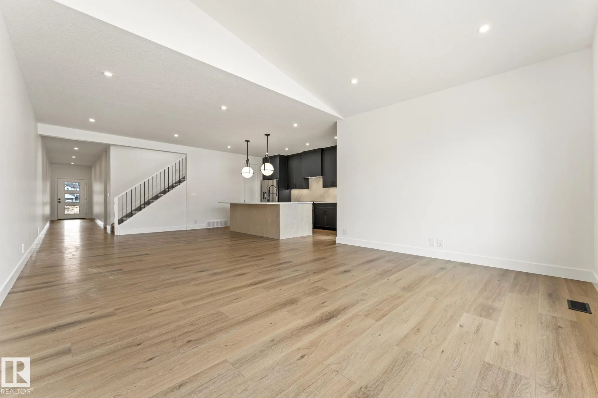 101 Newbury Ci
