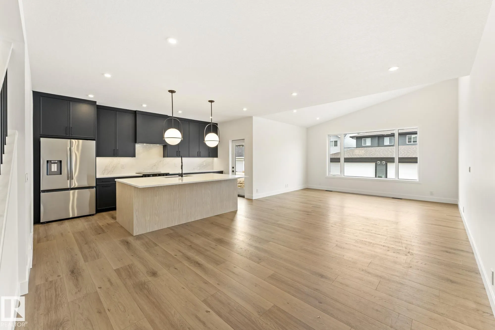 101 Newbury Ci