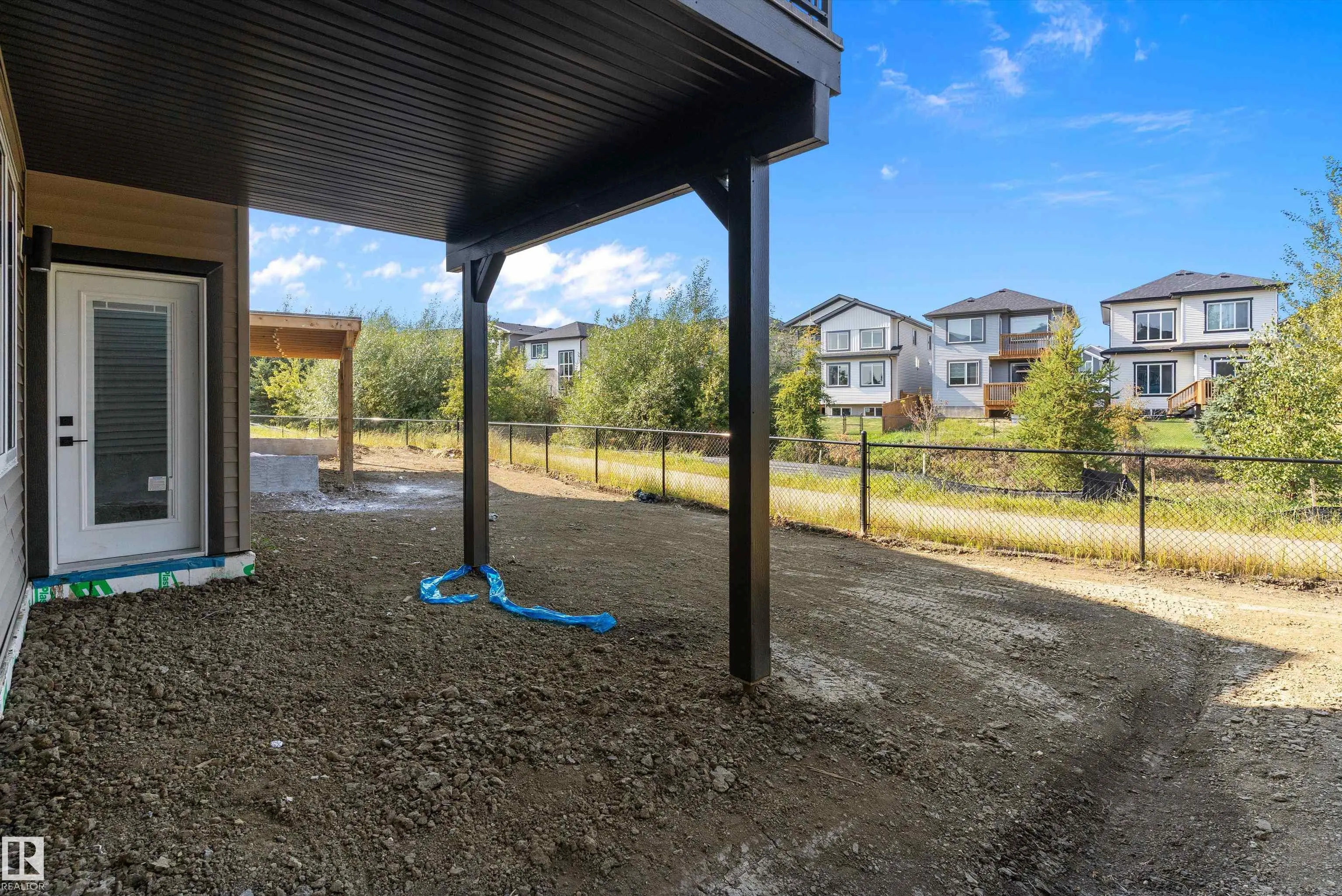 81 Meadowgrove Lane