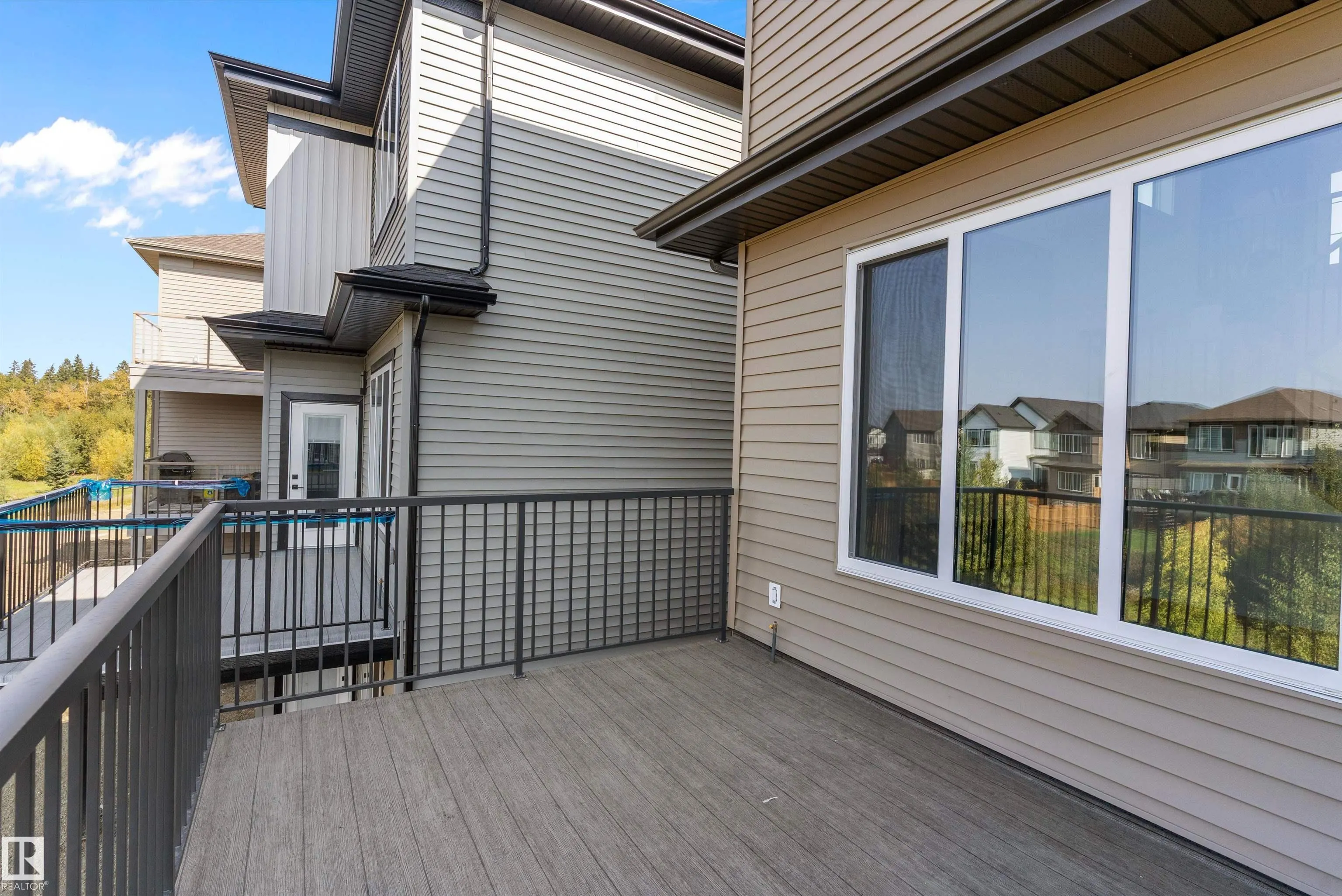 81 Meadowgrove Lane