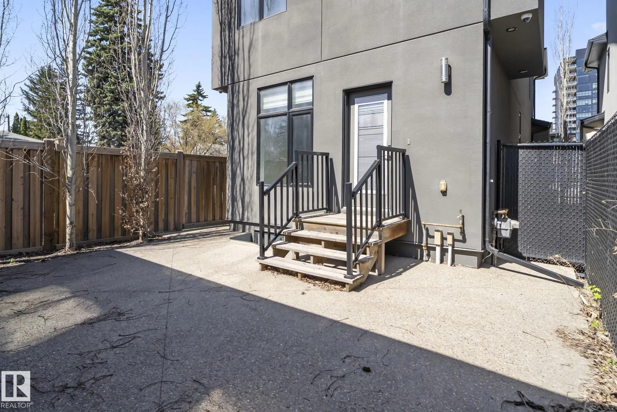 14041 101a Avenue