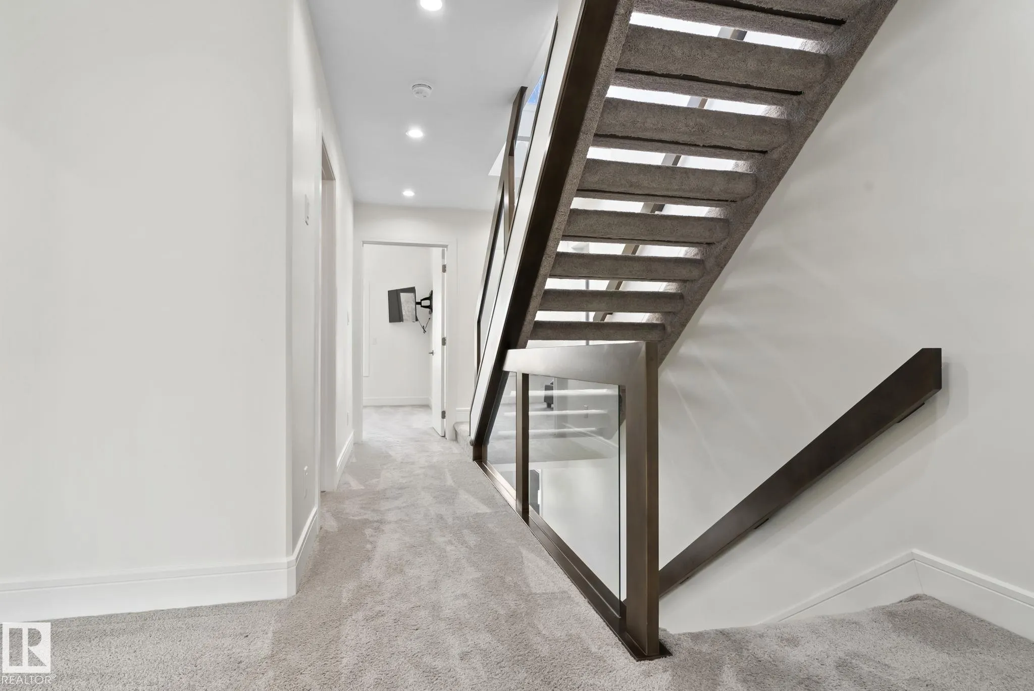 14041 101a Avenue