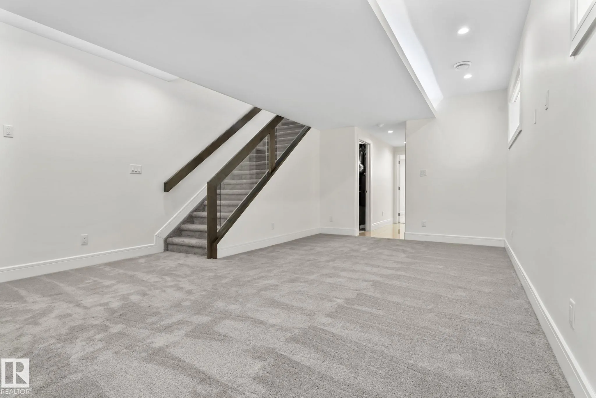 14041 101a Avenue