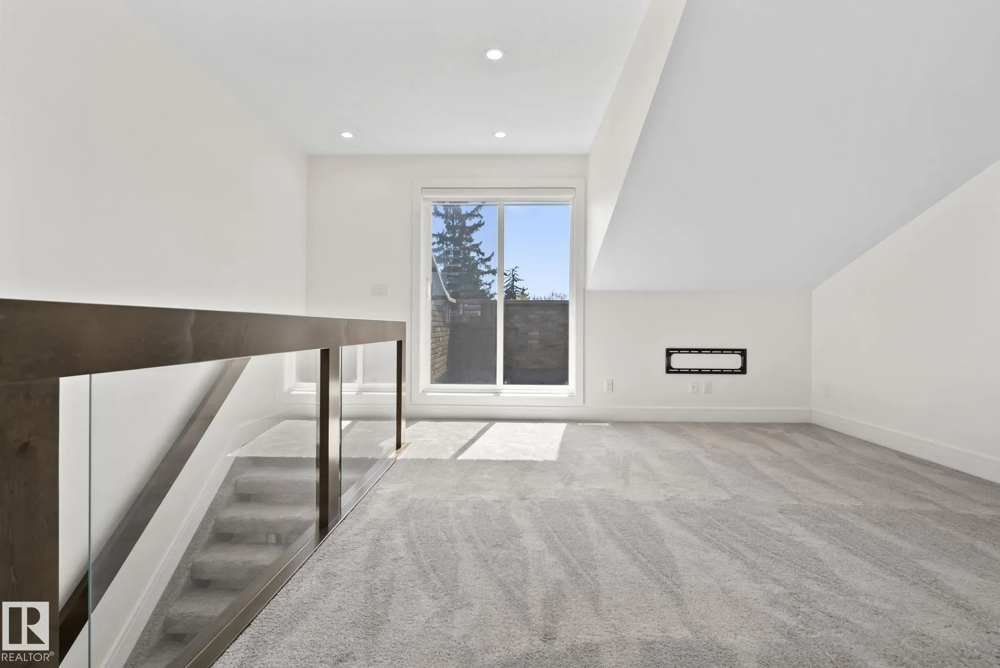 14041 101a Avenue