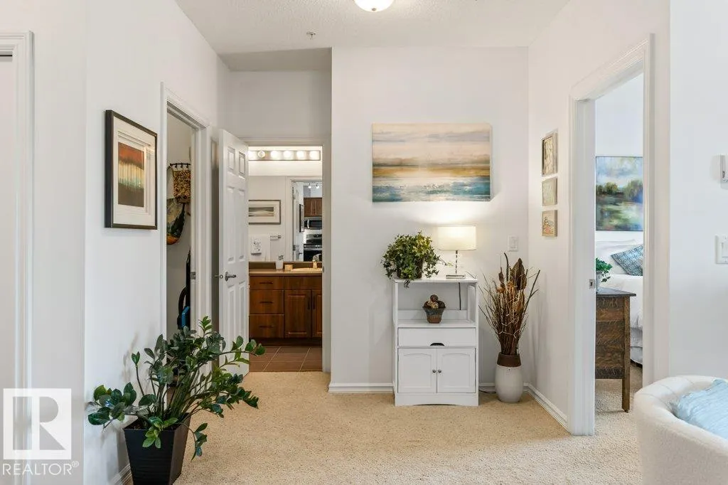 263 MACEWAN Road