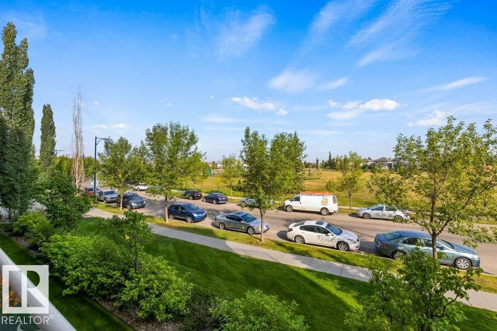263 MACEWAN Road