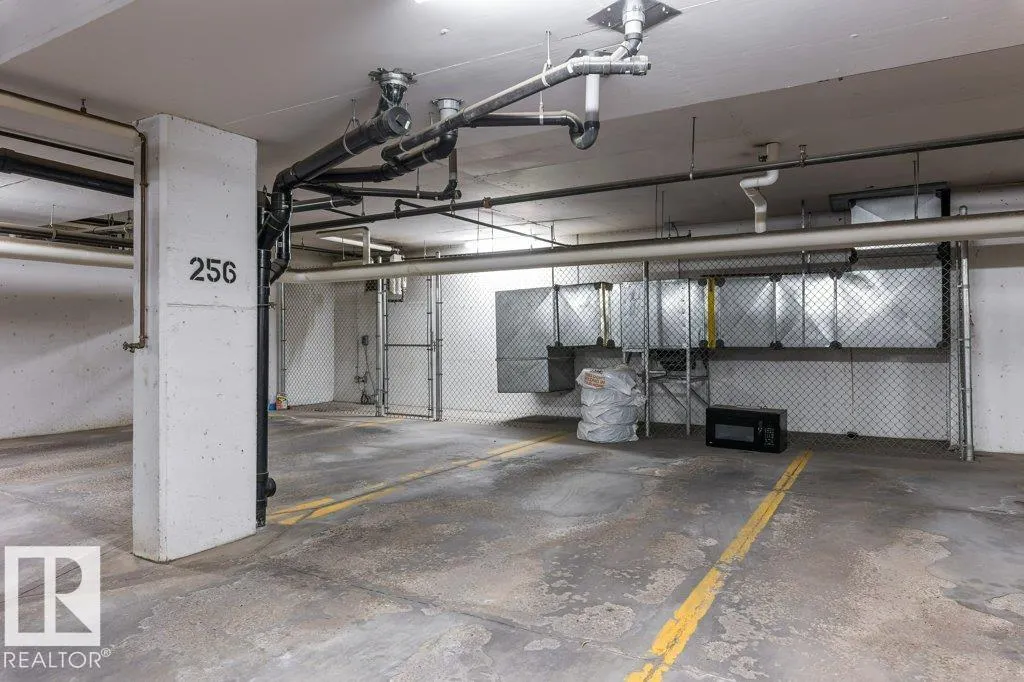 263 MACEWAN Road