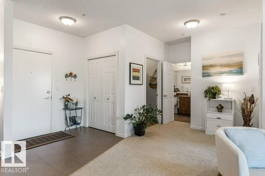 263 MACEWAN Road