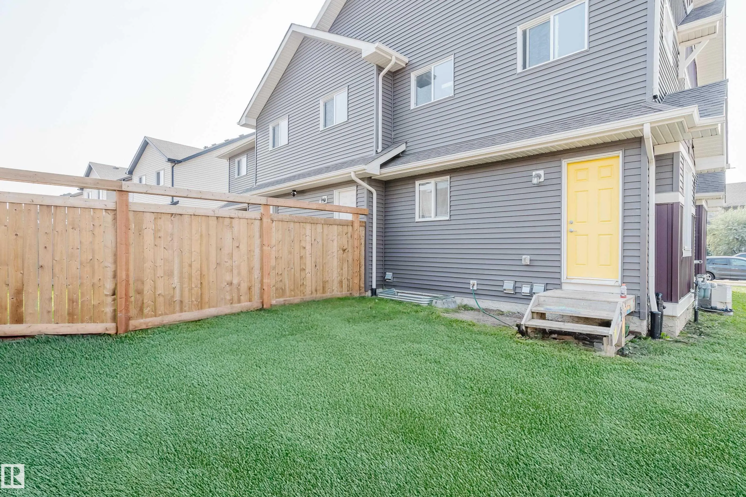 184 DESROCHERS Gate