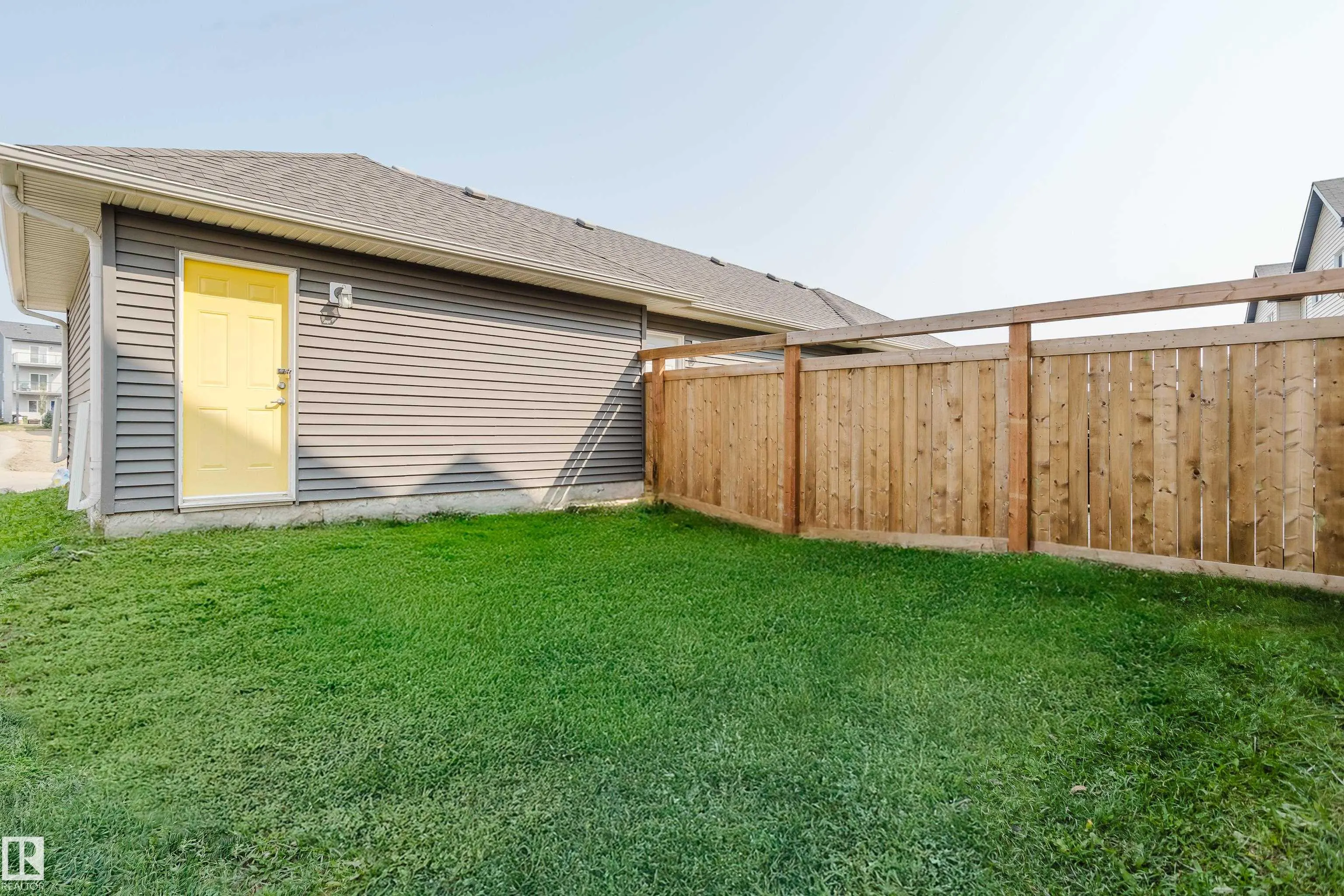 184 DESROCHERS Gate