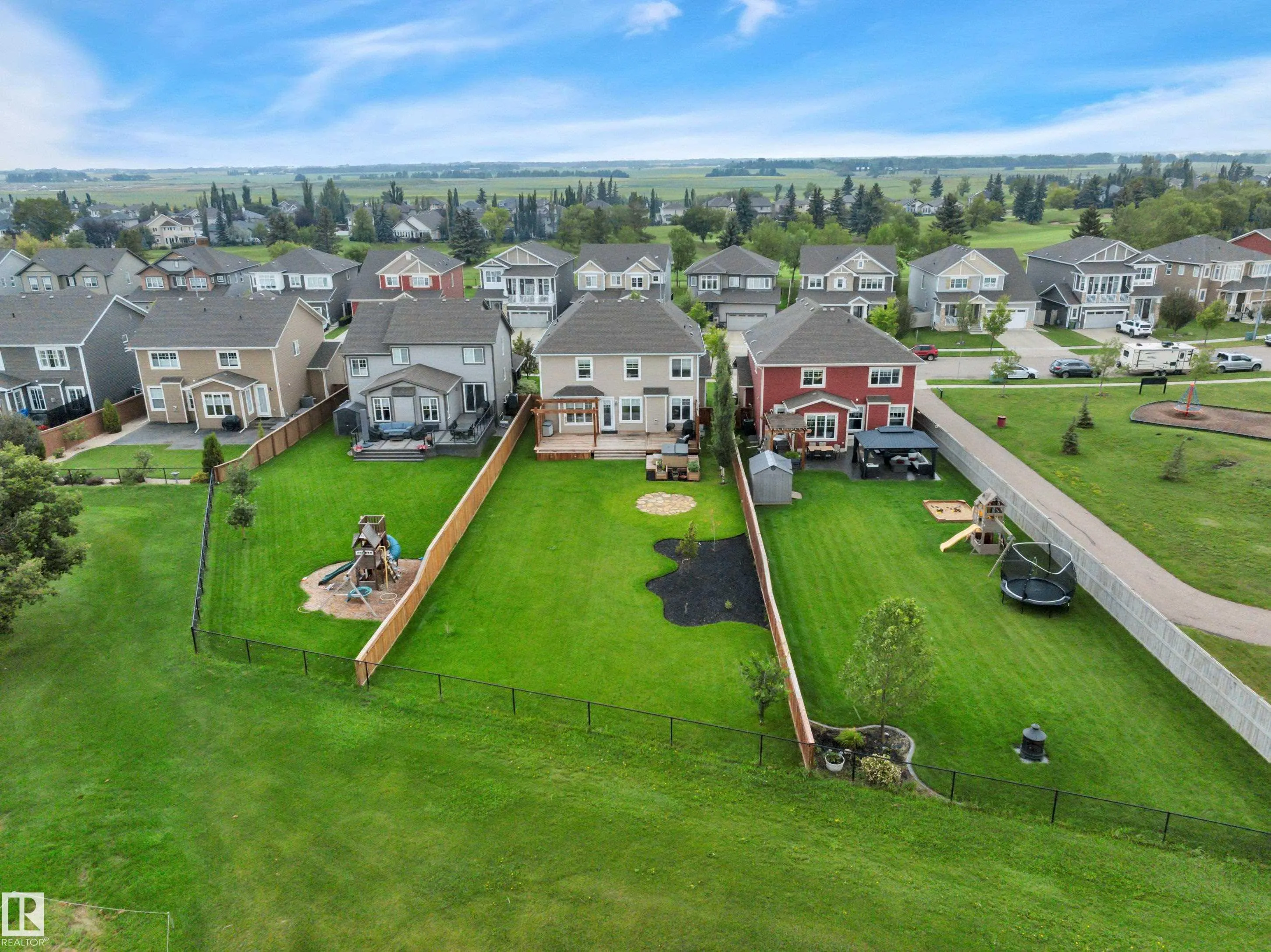 50 ROSEMOUNT Boulevard