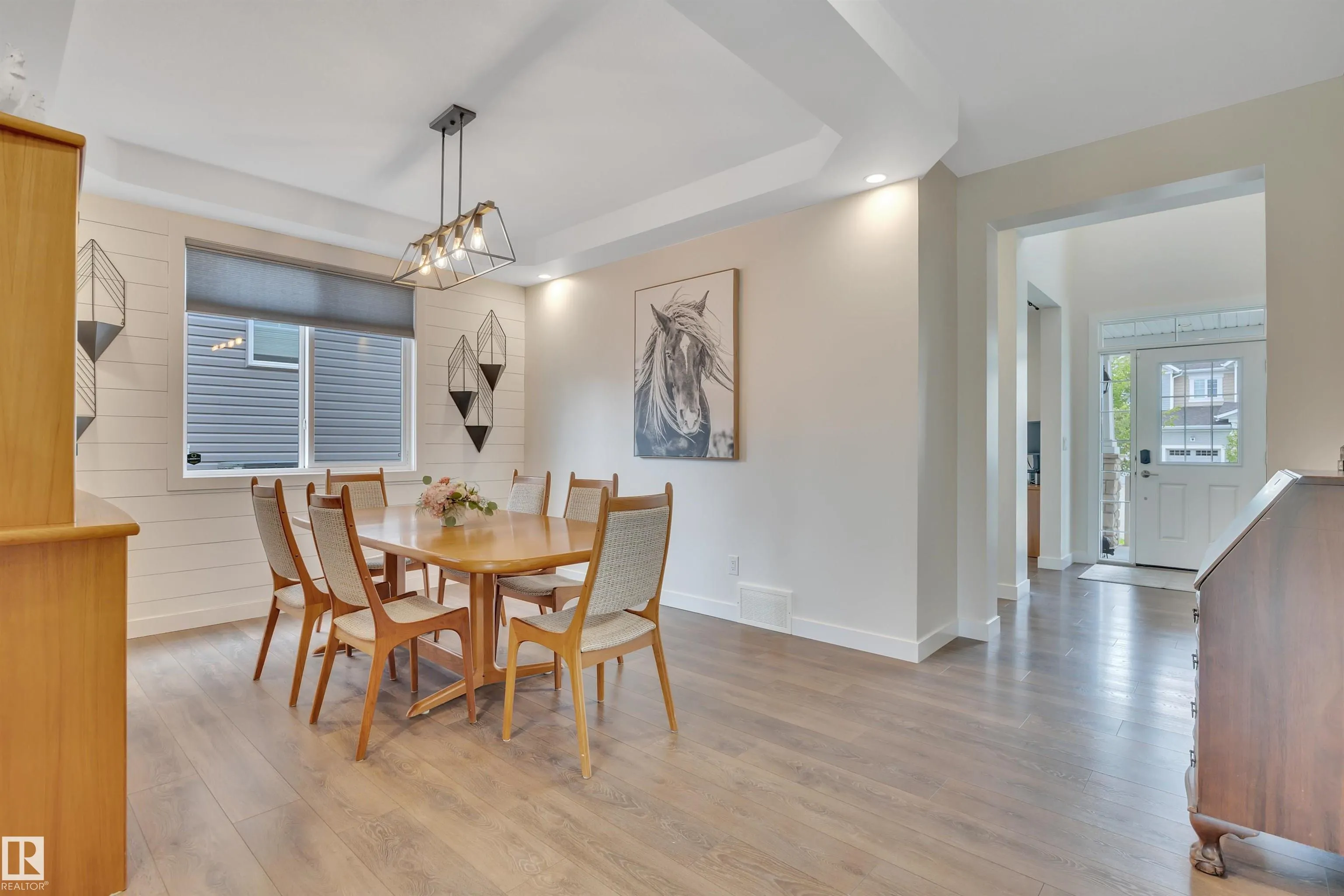 50 ROSEMOUNT Boulevard