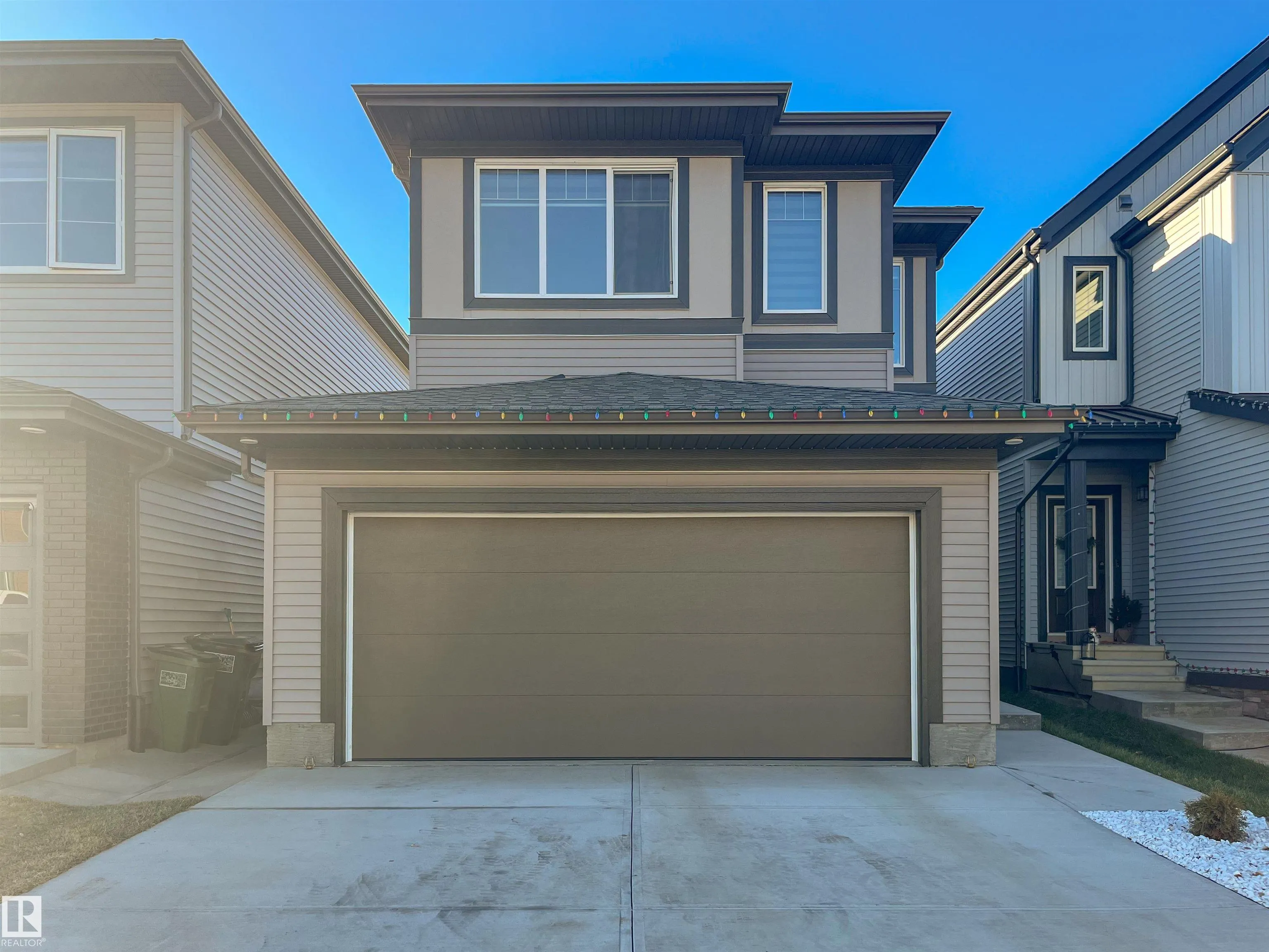 2508 193 Street