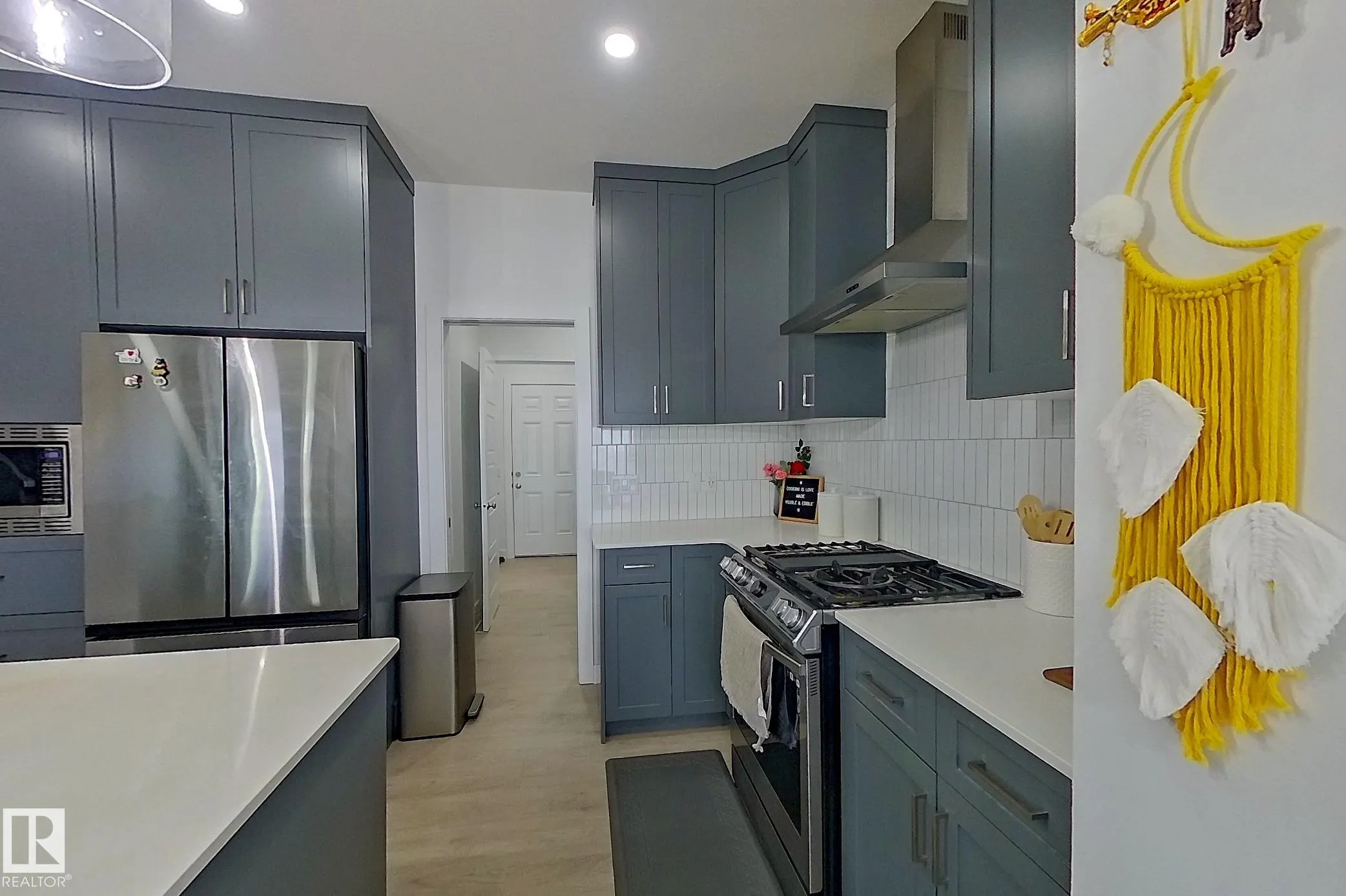 2508 193 Street