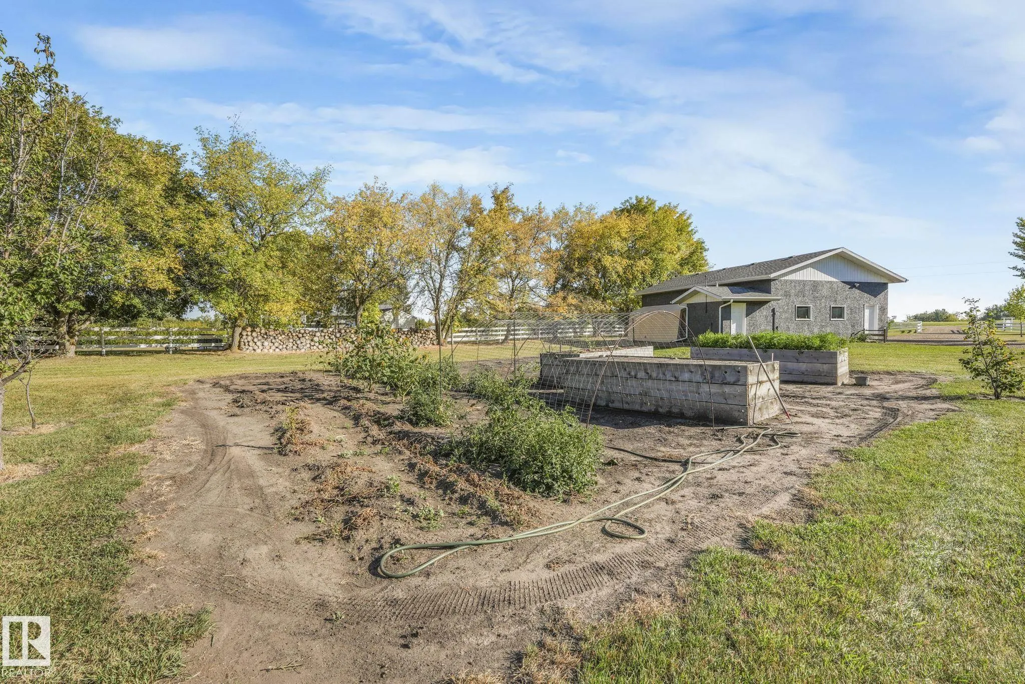 56420 RGE ROAD 231