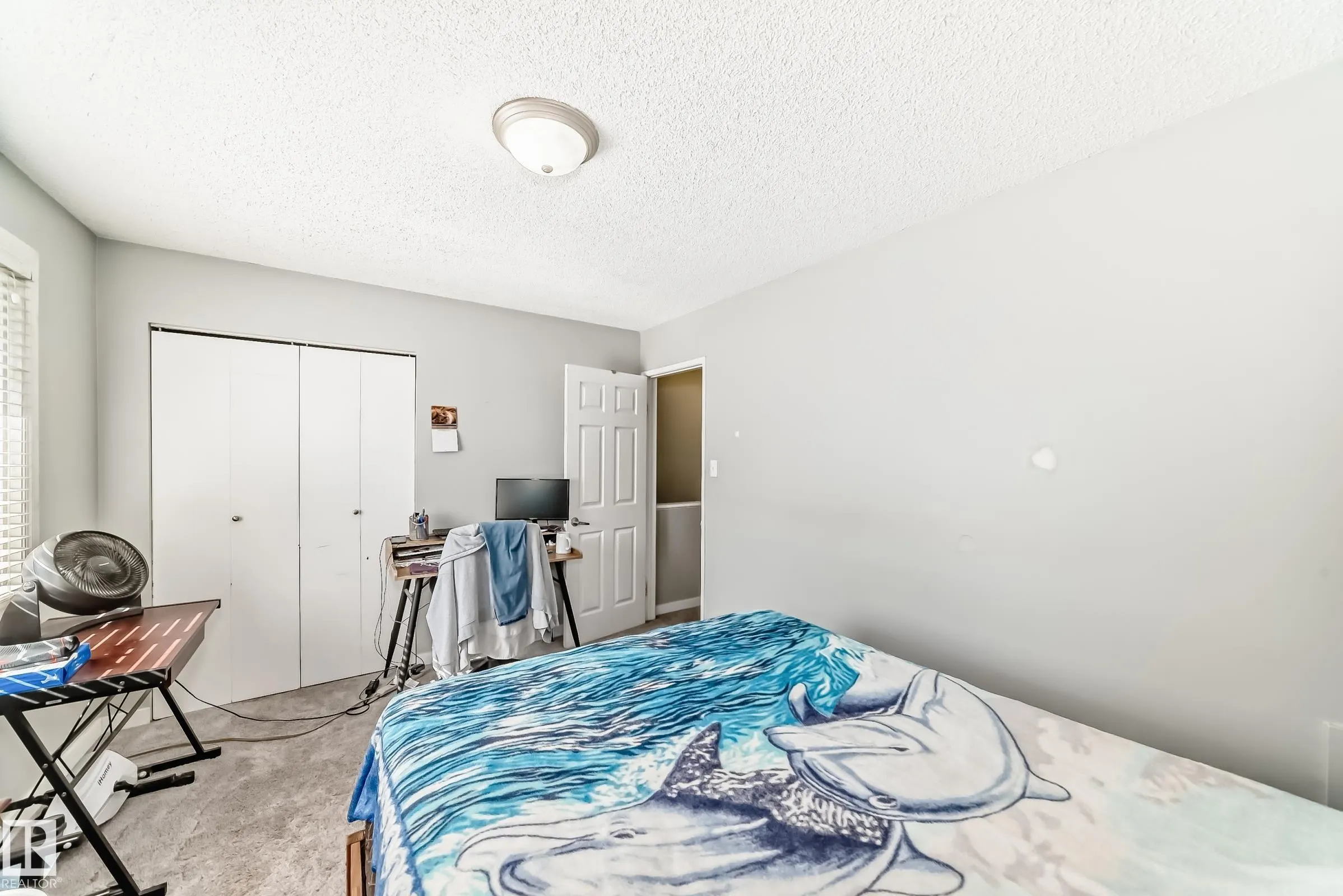 53 LAKEWOOD Village