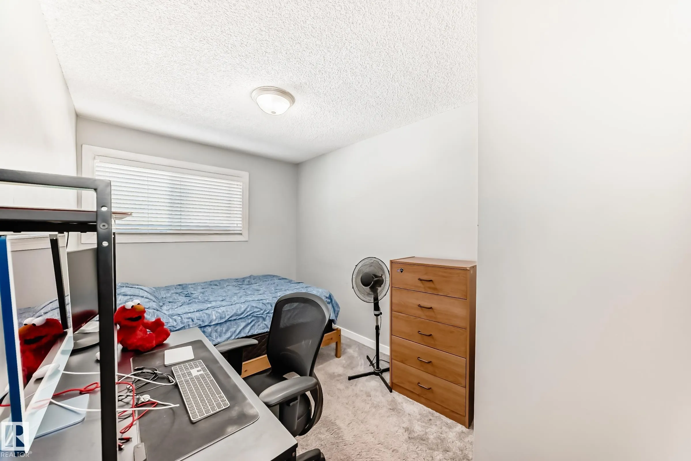 53 LAKEWOOD Village